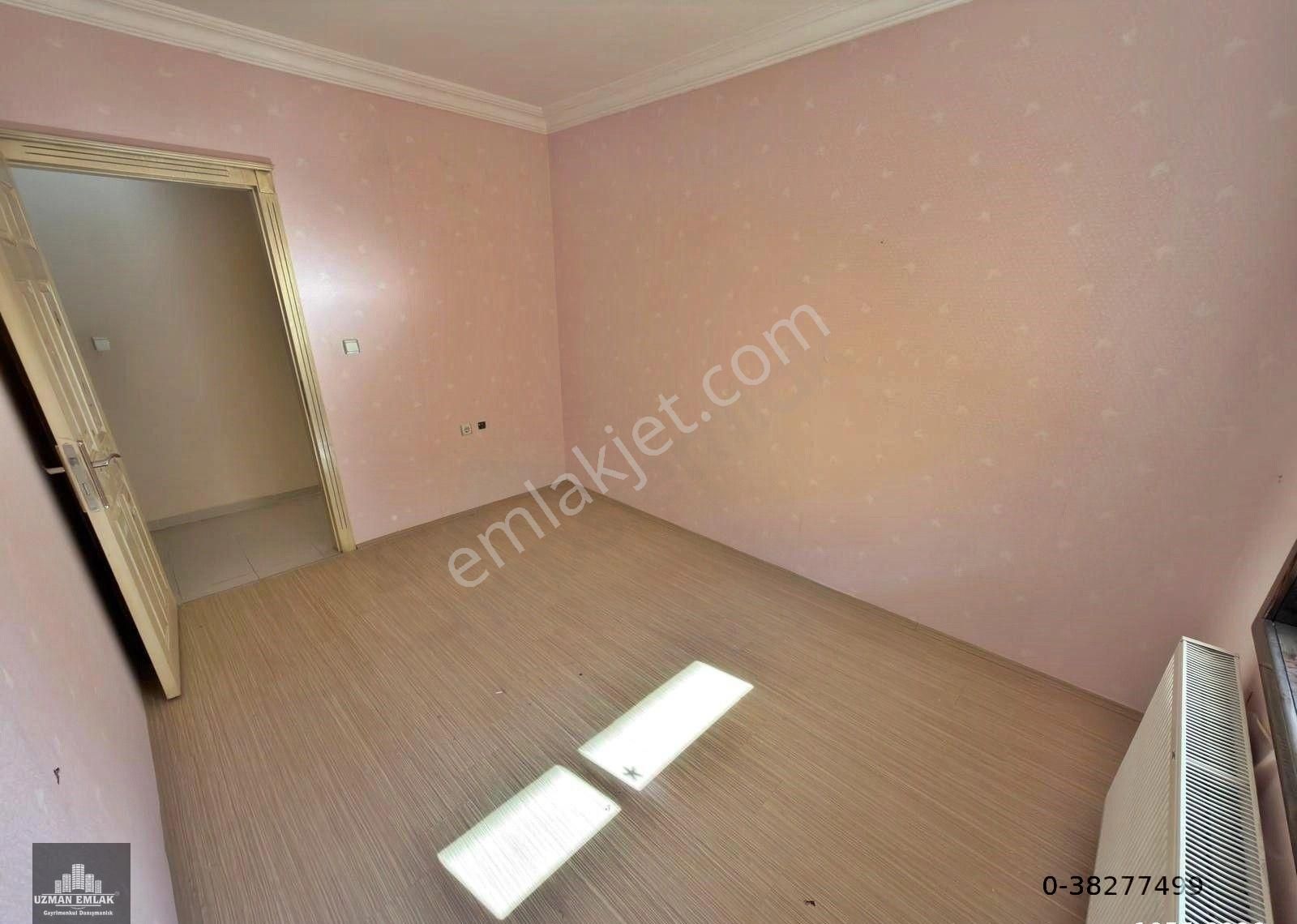Doğukent Caddesin Ara Kat Cepheleri Açık Uygun 3+1 Kiralık Daire - Görsel 4
