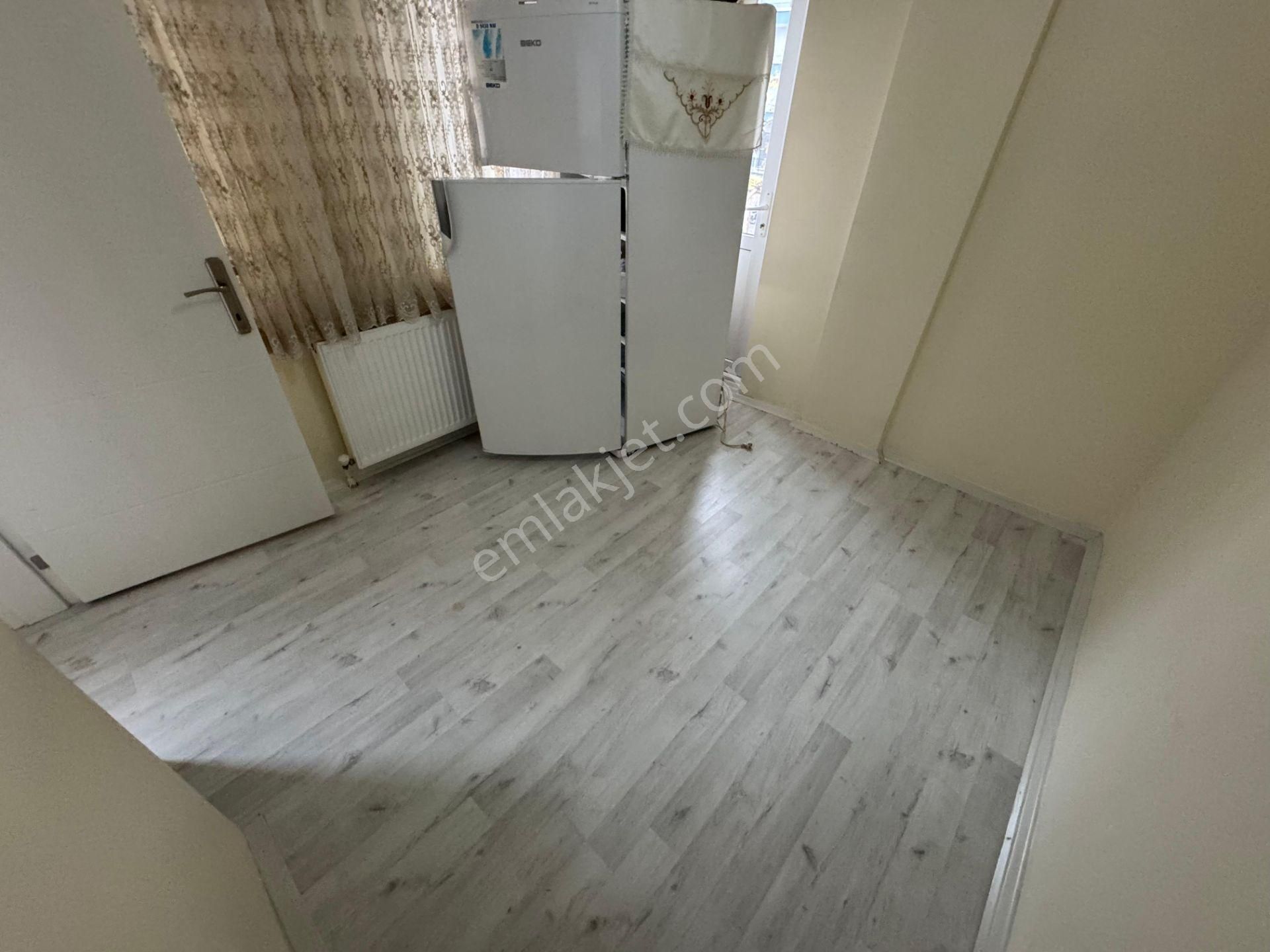 Akşemsettin'de 3+1 Full Yapılı 1.arakat Merkezi Konumda Ön Cephe - Görsel 18