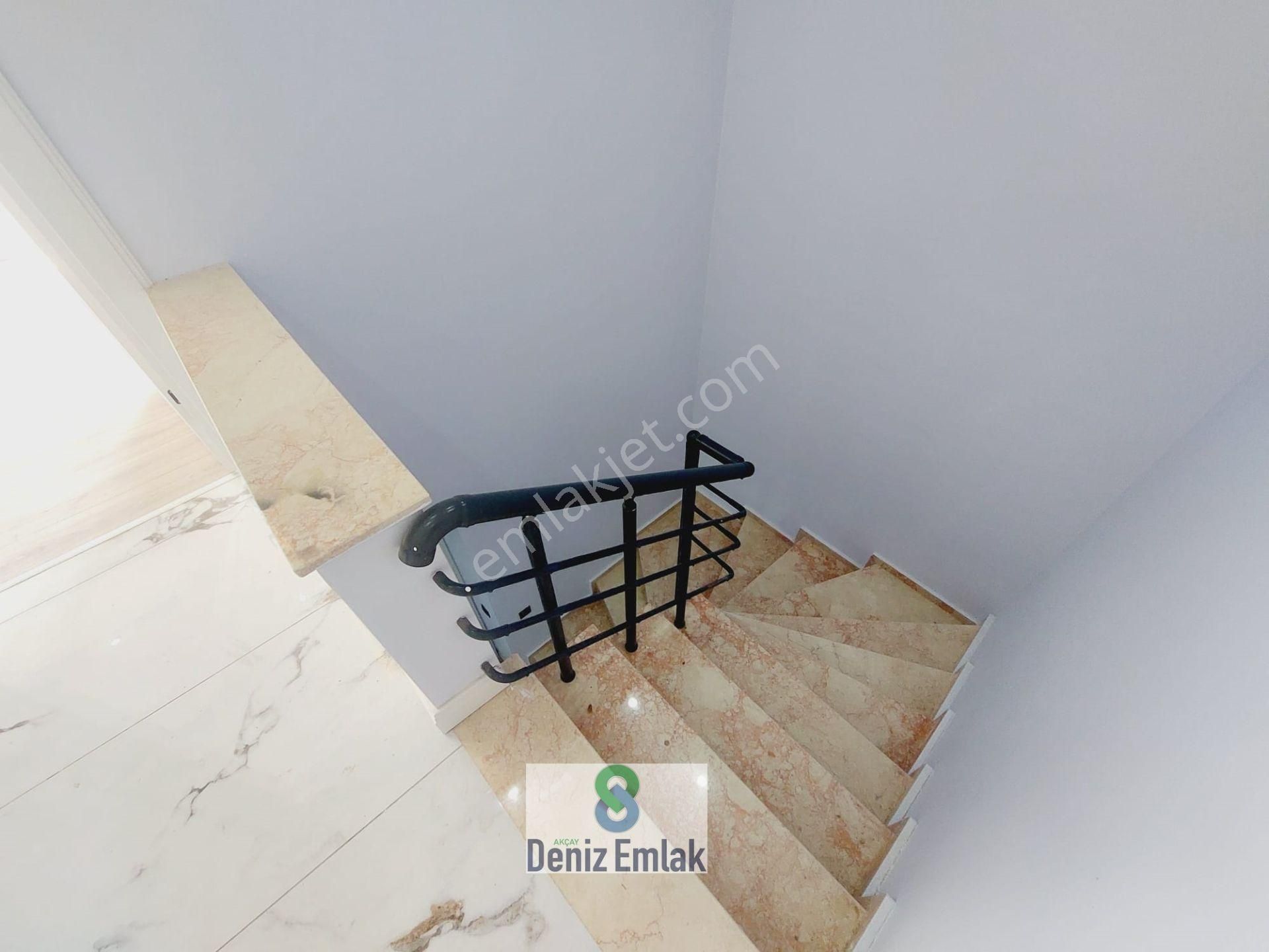 Denizden Altınolukda Satılık Sıfır 3+1 Ters Dublex Daire. - Görsel 3