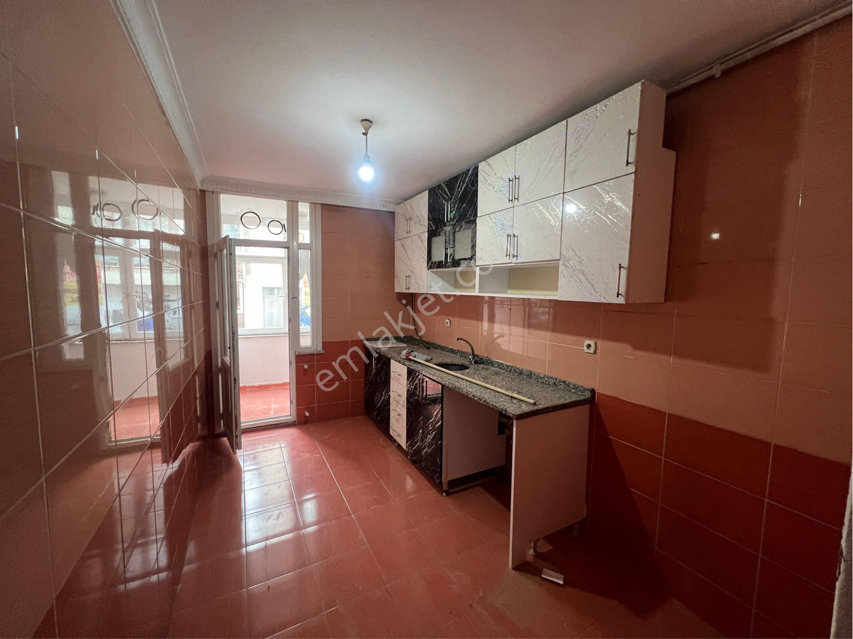 🏡 İnönü Mahallesinde 2+1 | 140 M² | Ara Kat | Kiralık Daire - Görsel 2