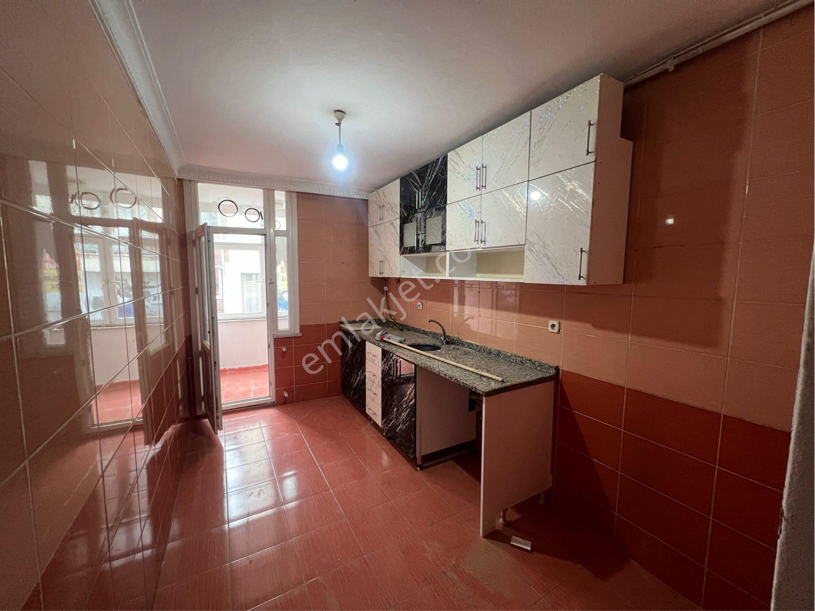 🏡 İnönü Mahallesinde 2+1 | 140 M² | Ara Kat | Kiralık Daire - Görsel 3
