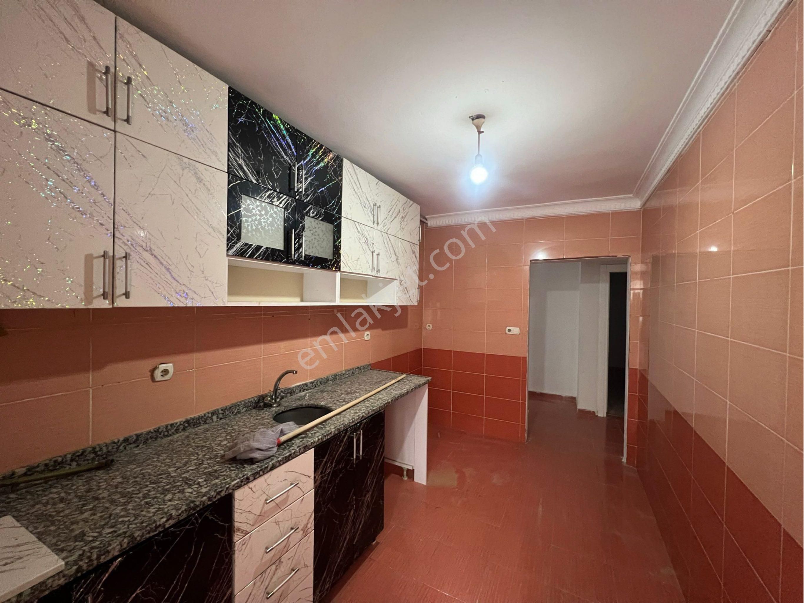 🏡 İnönü Mahallesinde 2+1 | 140 M² | Ara Kat | Kiralık Daire