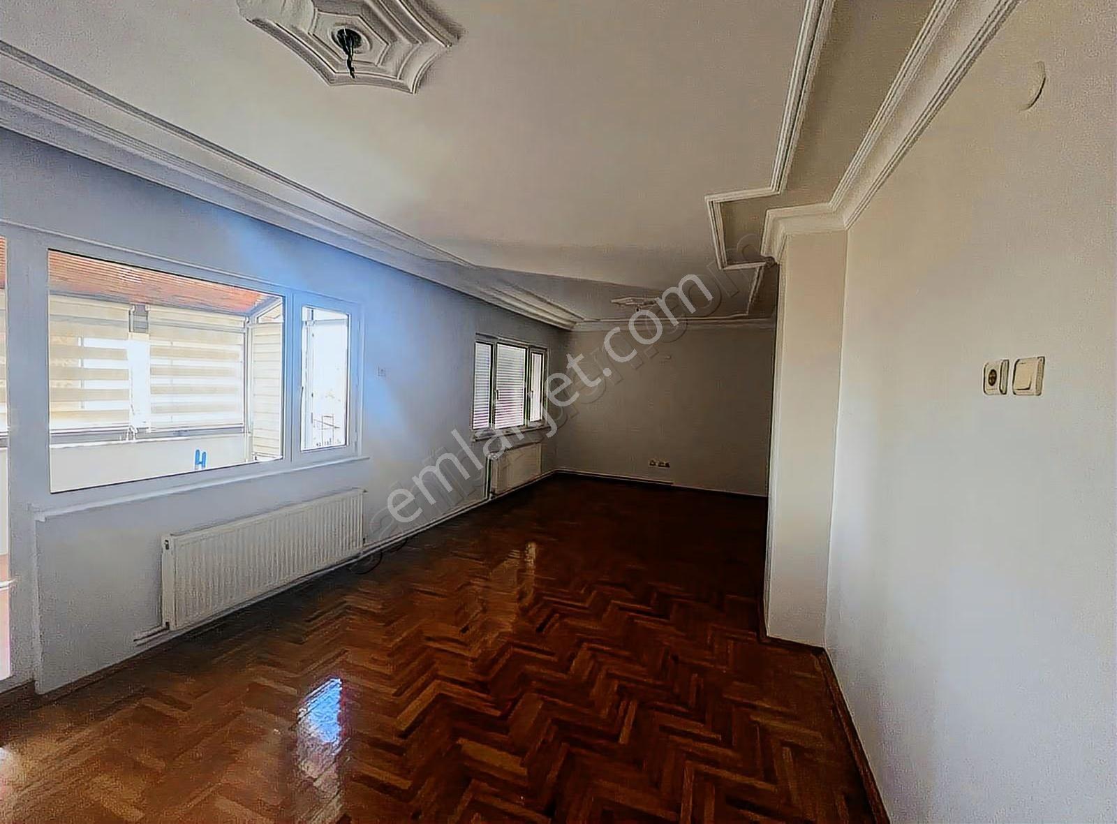 Öner Güneri'den Panoramik Deniz Manzaralı Satılık Büyük 2+1 - Görsel 15