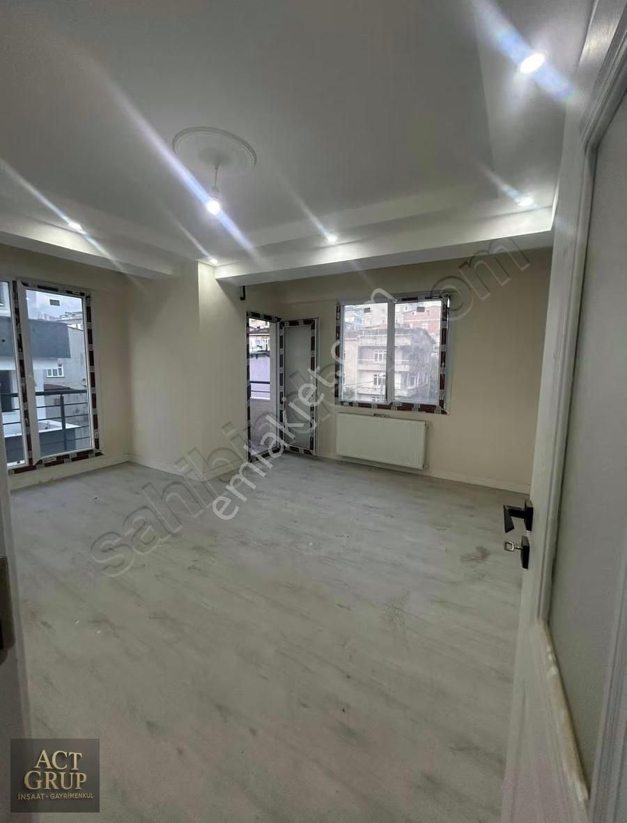 Satılık 3+2 Geniş Dubleks Daire | Avcılar Tahtakale