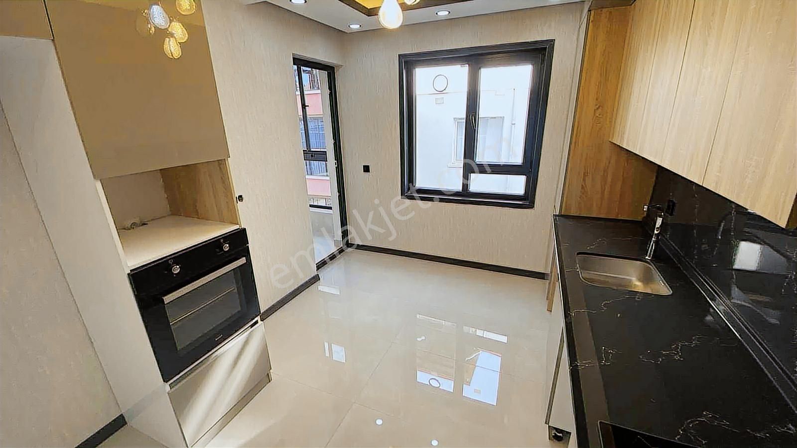 Sıfır Bina Yerden Isıtma Arakat Ultra Lüx Yapılı 3+1 Satılık - Görsel 12