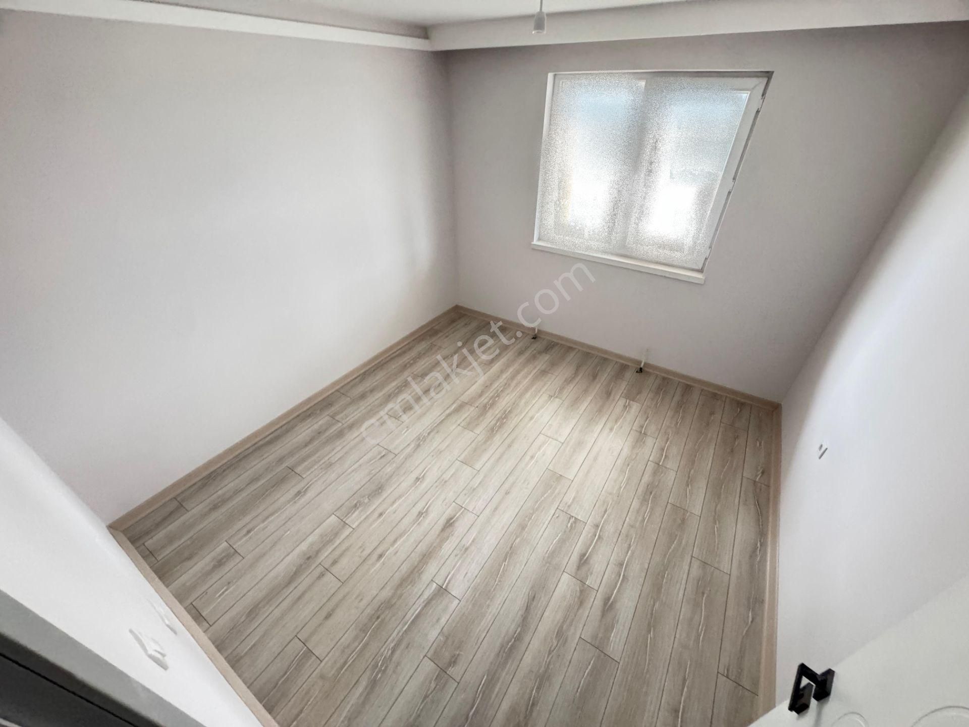 Mustafa Kemal'de Yüksek Giriş E.banyolu Giyinme Odalı Satılık 3+1 Daire - Görsel 21