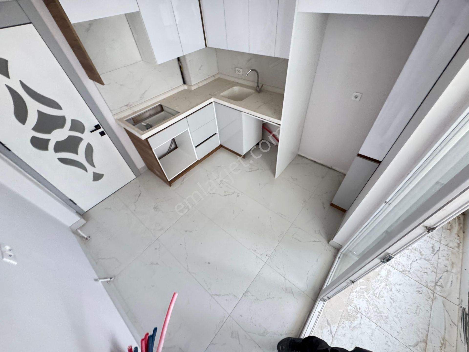 Mustafa Kemal'de Yüksek Giriş E.banyolu Giyinme Odalı Satılık 3+1 Daire - Görsel 4