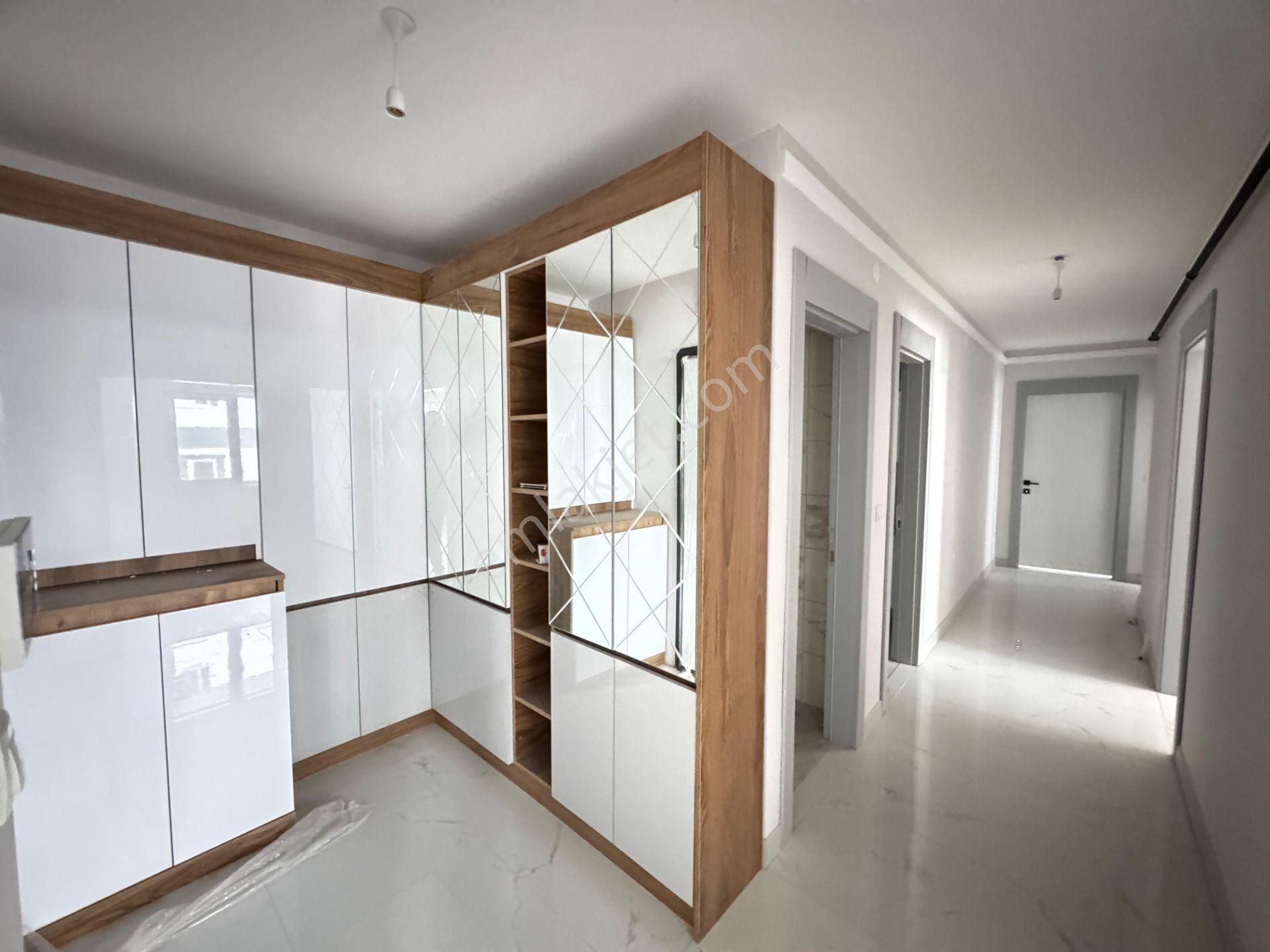 Mustafa Kemal'de Yüksek Giriş E.banyolu Giyinme Odalı Satılık 3+1 Daire - Görsel 29