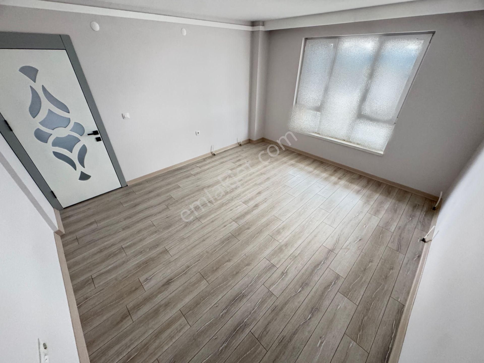 Mustafa Kemal'de Yüksek Giriş E.banyolu Giyinme Odalı Satılık 3+1 Daire - Görsel 7