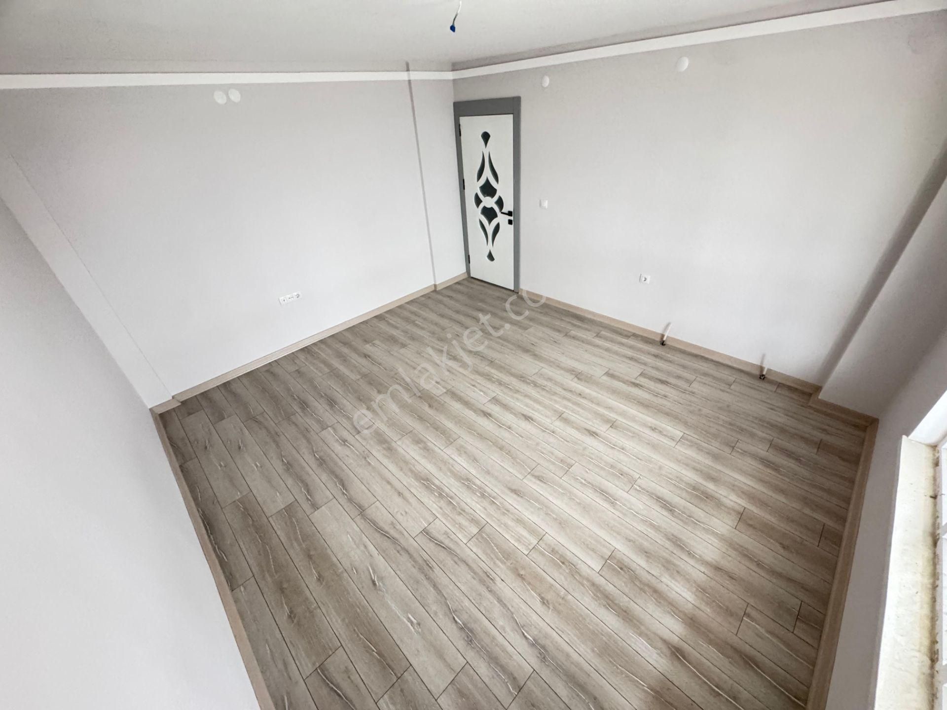 Mustafa Kemal'de Yüksek Giriş E.banyolu Giyinme Odalı Satılık 3+1 Daire - Görsel 8