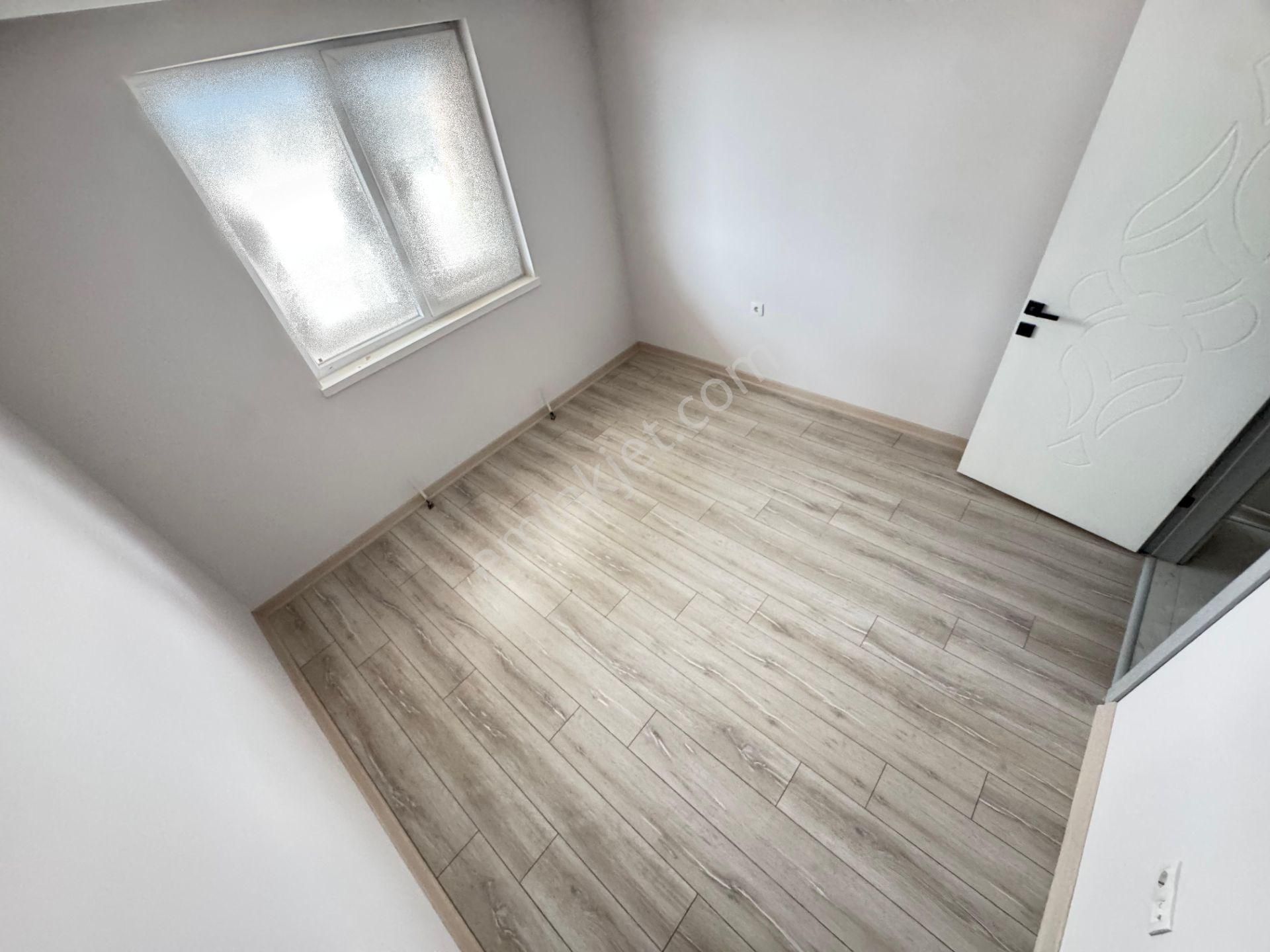 Mustafa Kemal'de Yüksek Giriş E.banyolu Giyinme Odalı Satılık 3+1 Daire - Görsel 23