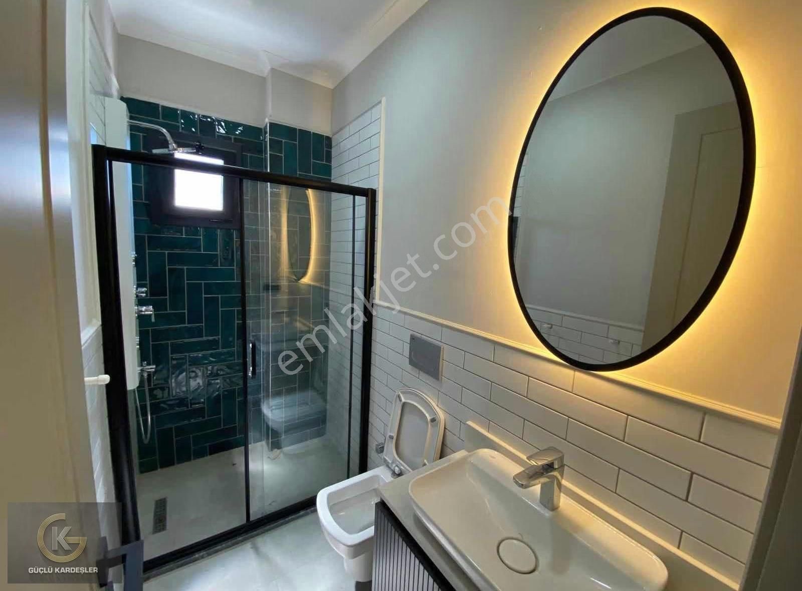 Güçlü Kardeşler Denize Sıfır Konumda 5+2 Müstakil Villa - Görsel 7