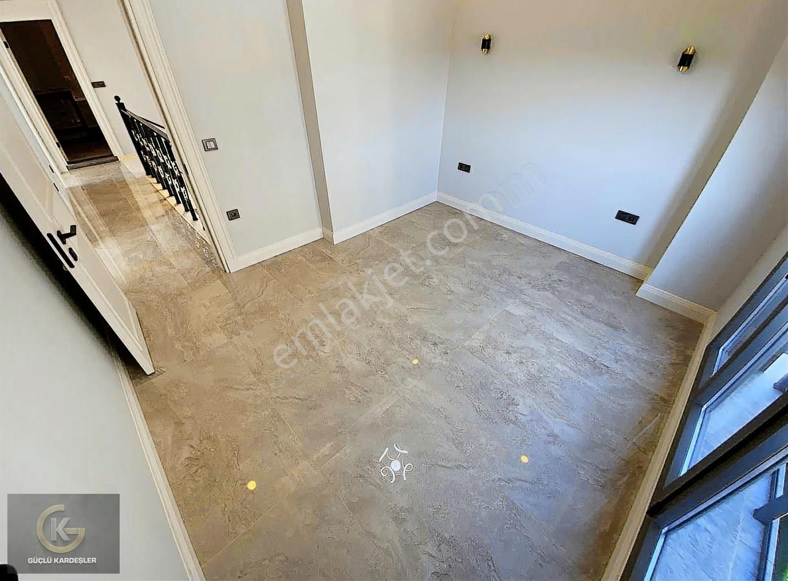 Güçlü Kardeşlerden Gürede Tam Müstakil Havuzlu Lüks Villa - Görsel 27