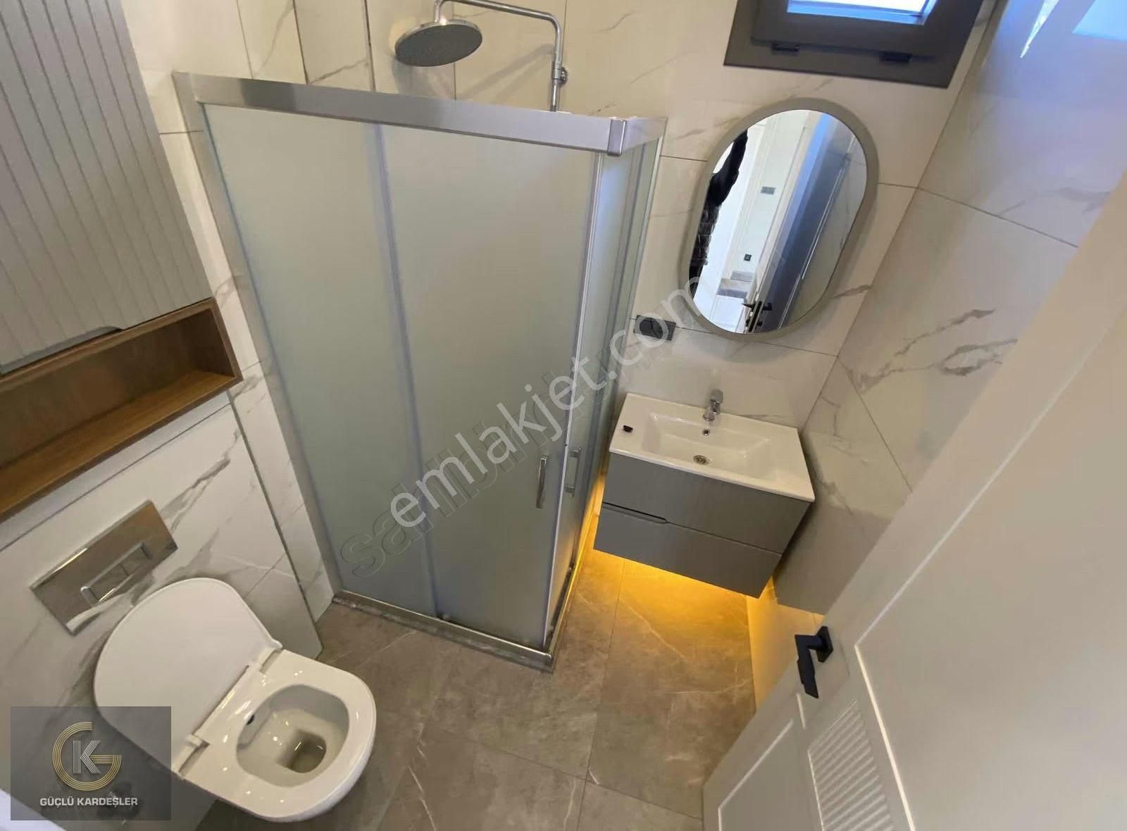 Güçlü Kardeşlerden Gürede Tam Müstakil Havuzlu Lüks Villa - Görsel 22
