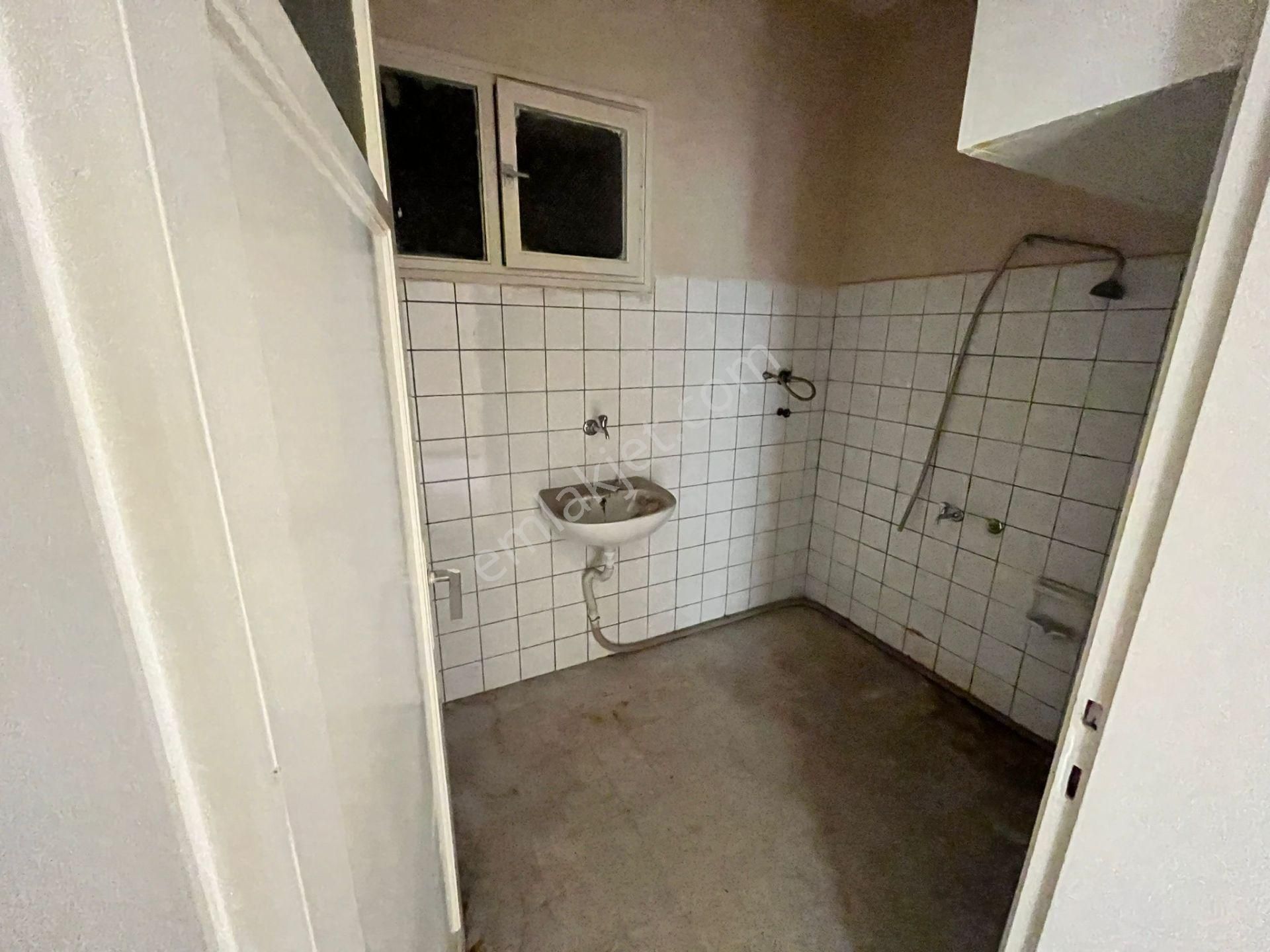 Zorlu Gayrimenkul'den Reşatbey'de 3+1 Kiralık İşyeri - Görsel 9