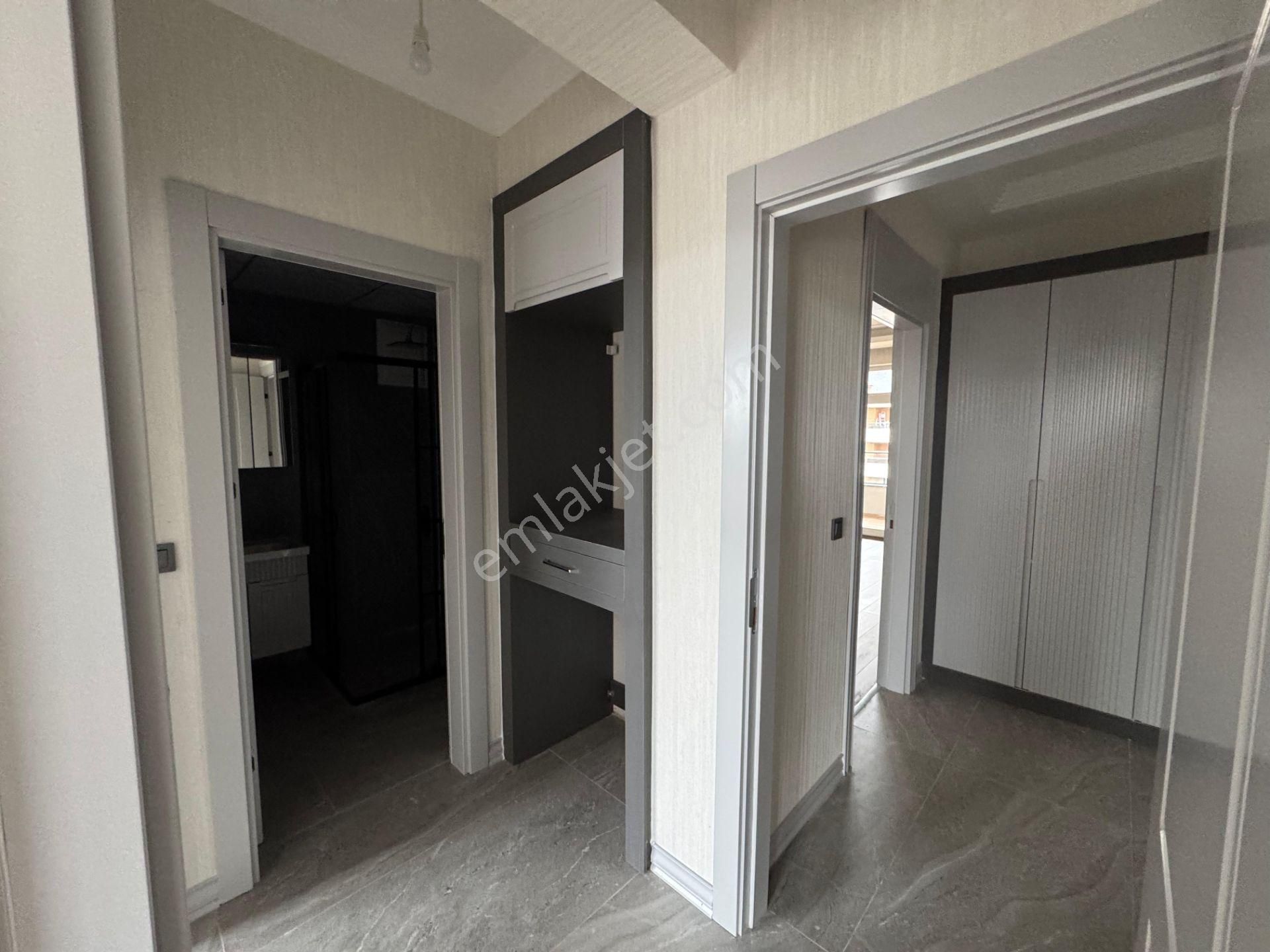 Selahaddin Eyyubi Mah’de Beyhekim Caddesine Yürüme Mesafeli 3+1 Satılık+lüx Daireler - Görsel 6