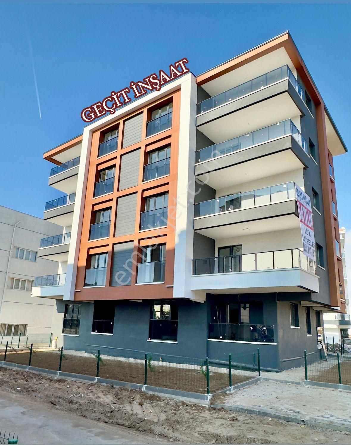 Ayaş Yoluna Yakın 2+1 Sıfır Lüks Yapılı Geniş Daire