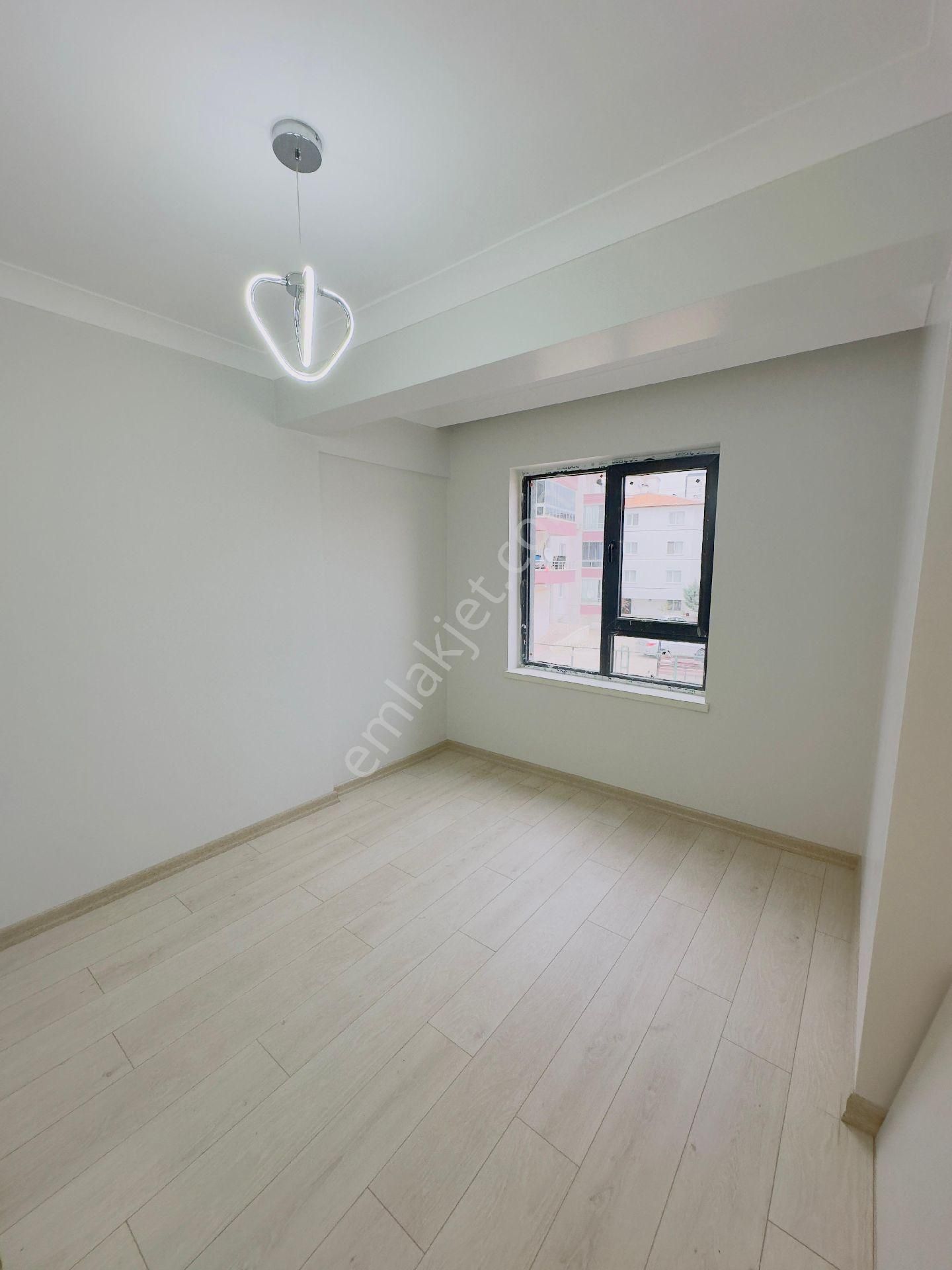 Ayaş Yoluna Yakın 2+1 Sıfır Lüks Yapılı Geniş Daire - Görsel 6