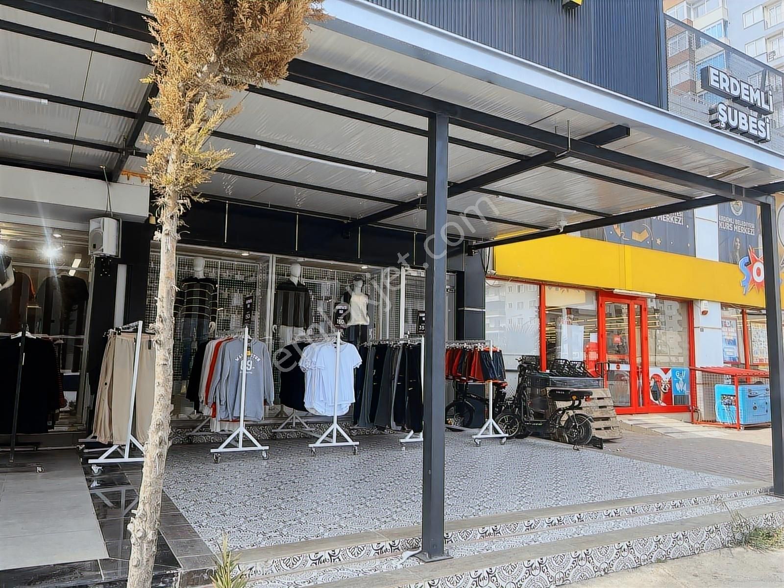New Form'dan Erdemli'de 240 M2 Satılık Dükkan&mağaza