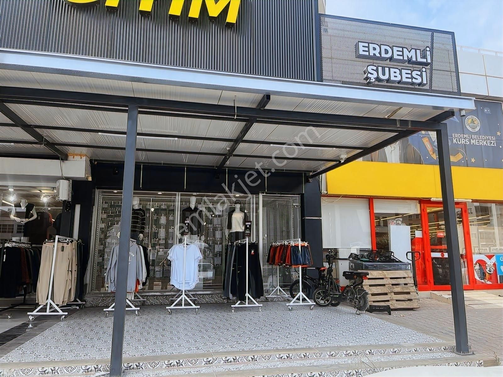 New Form'dan Erdemli'de 240 M2 Satılık Dükkan&mağaza - Görsel 5