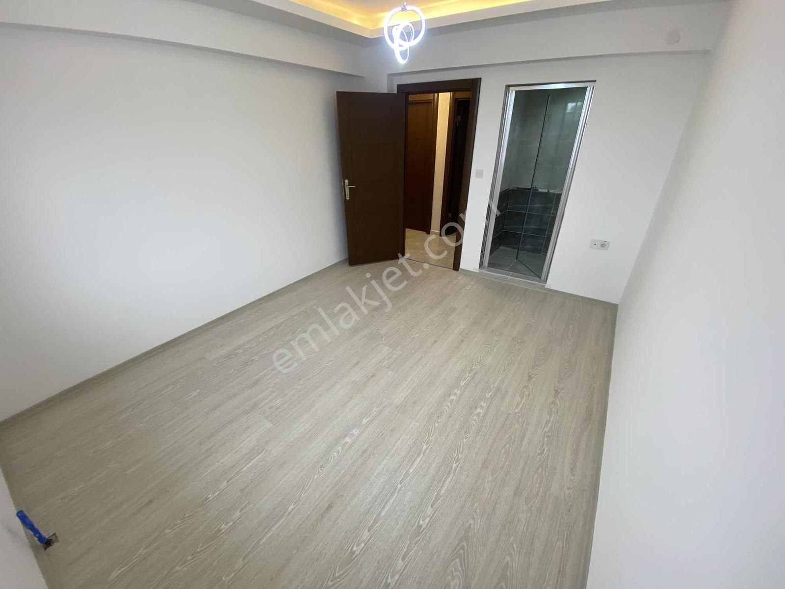 Okul Karşısı Oturulmamış Yeni Binada Yapılı 3+1 Satılık Daire - Görsel 6