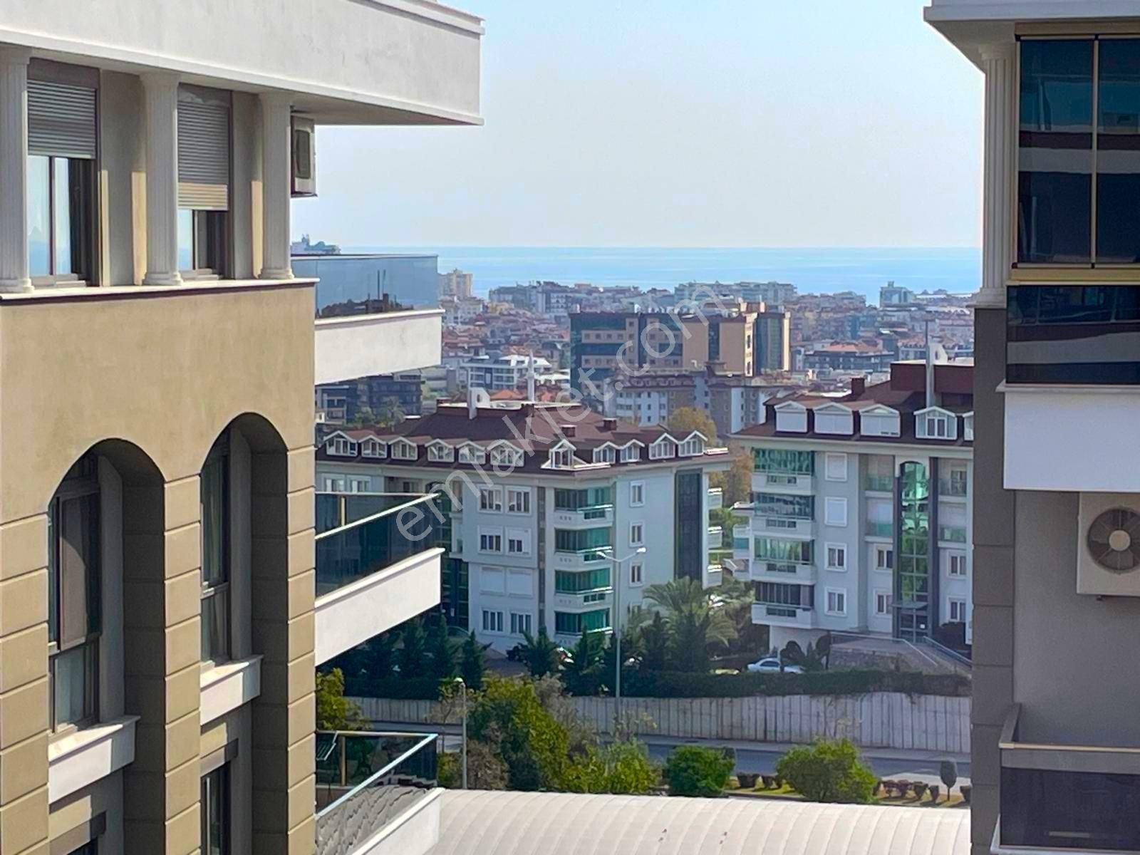 Alanya Another World Resıdenceta Deniz Manzaralı 1+1 Daire - Görsel 6