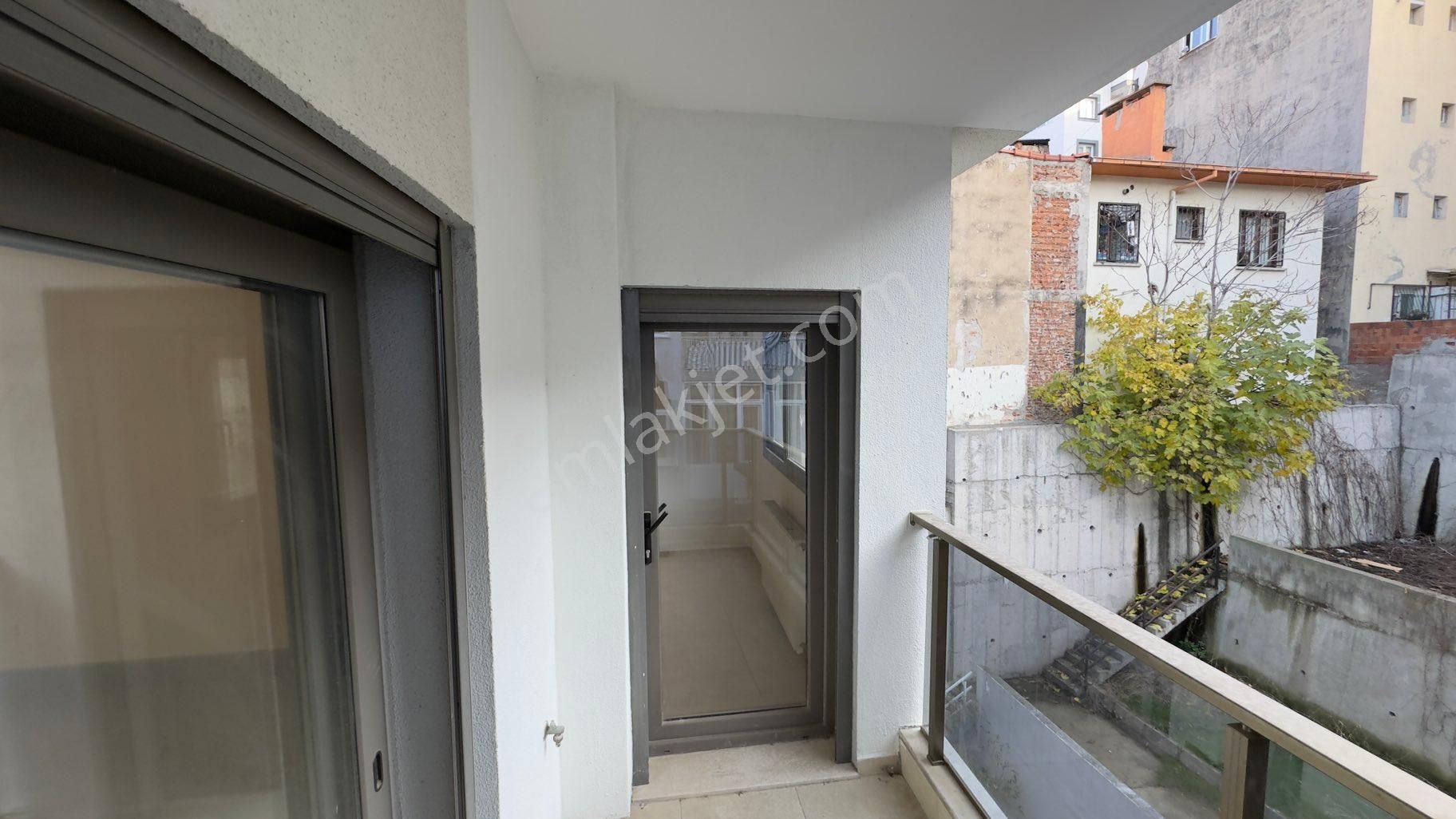 Msg'den Karantina Meydanı Yakını 3,5+1 Dublex Daire - Görsel 17