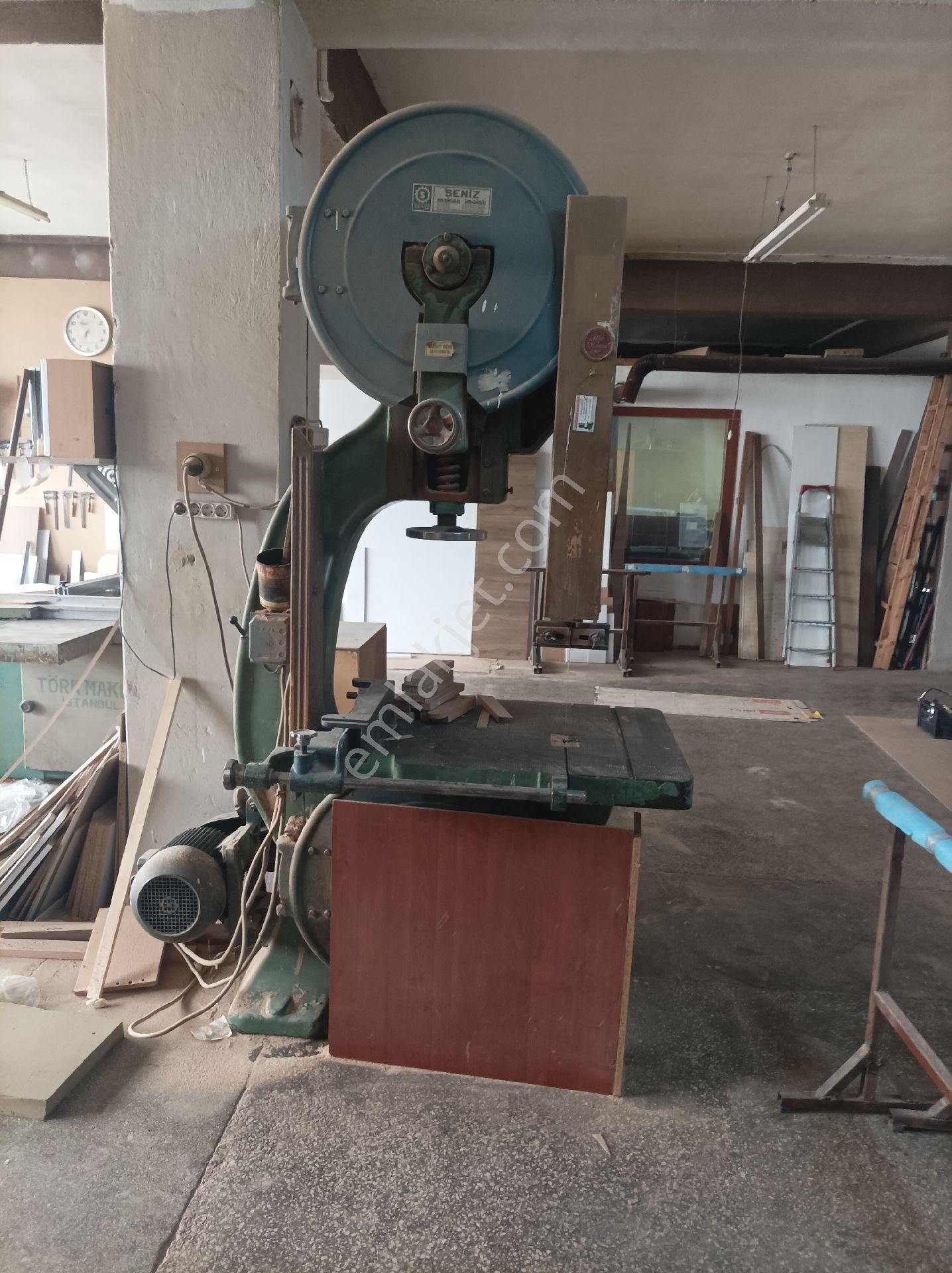 Mobilya İskelet Ve Döşeme Atölyesi - Görsel 11