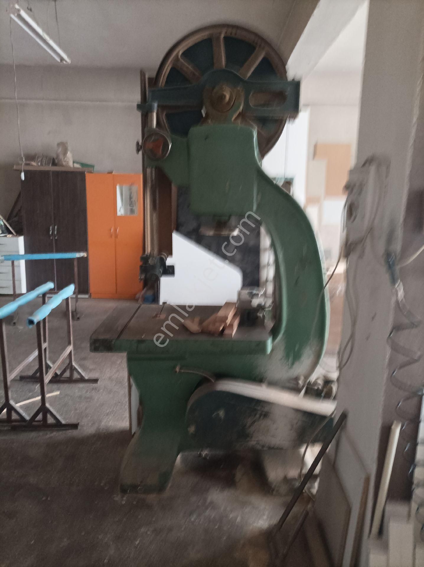 Mobilya İskelet Ve Döşeme Atölyesi - Görsel 9