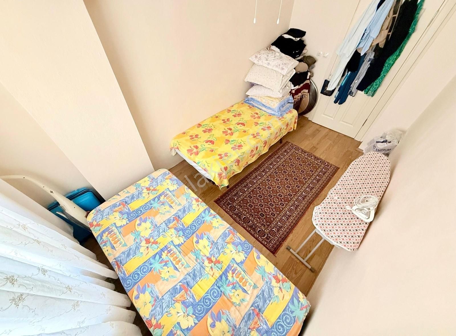 Parladan Altınkumun Kalbinde 2+1 Doğalgaz Kombili Ön Cephe Daire - Görsel 31