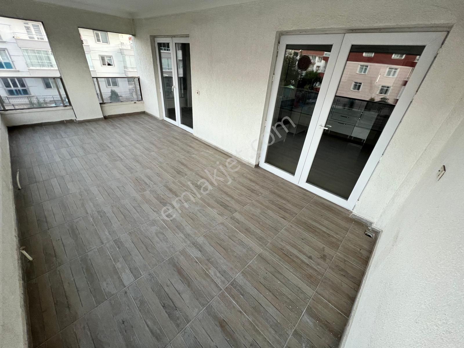 Emlak Danışmanım'dan Pınarbaşı Mah. 3+1 130m2 Güvenlikli Sitede Kiralık Daire - Görsel 14