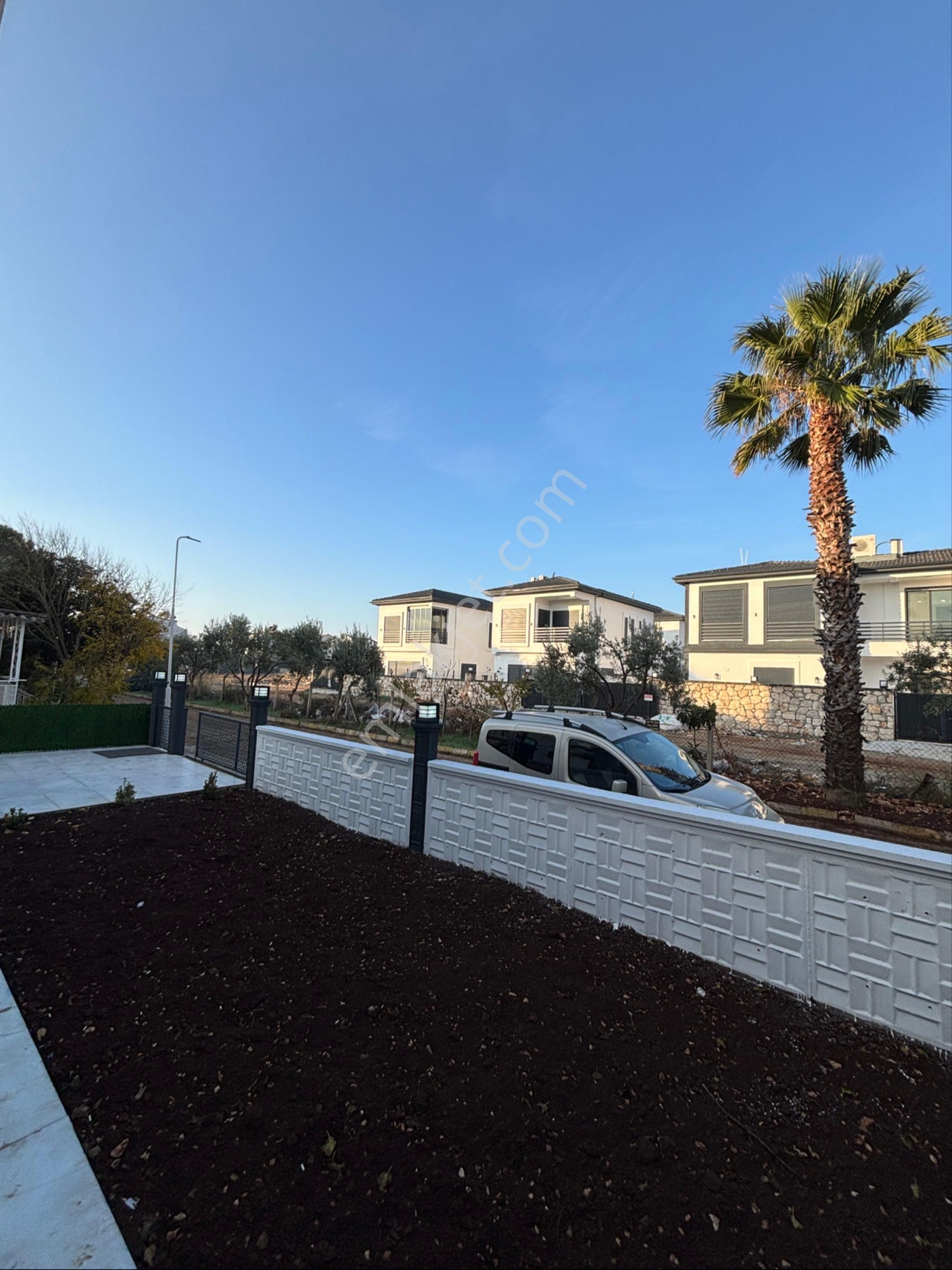 Didim’de Denize 1.5 Km | 4+1 Villa | Full Tadilat - Görsel 12