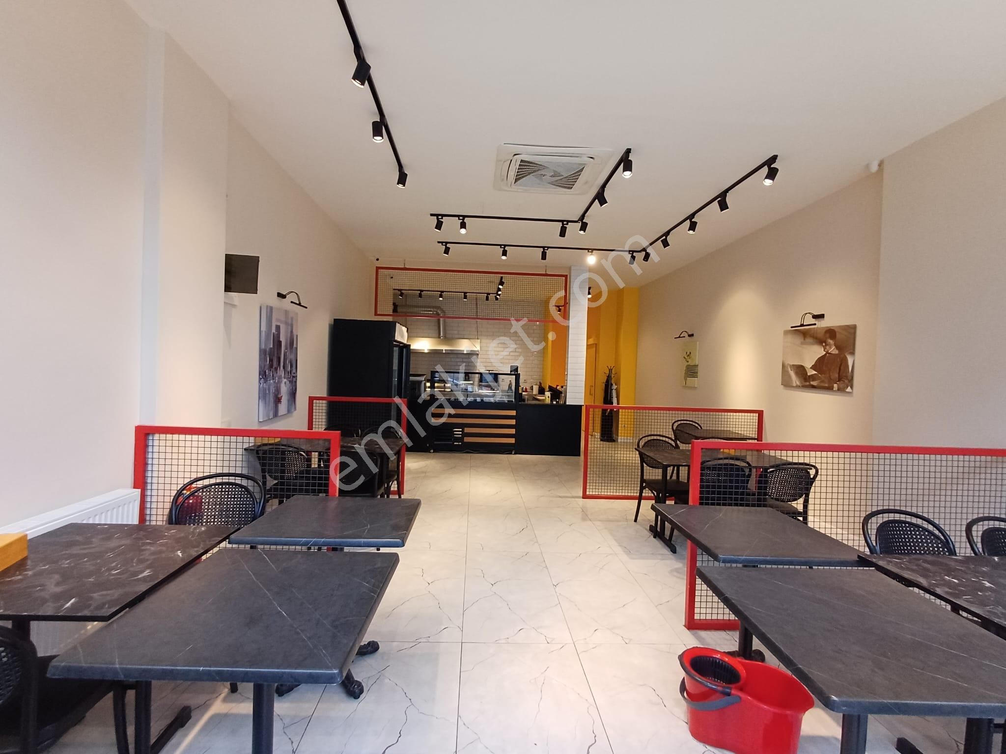 Çekmeköy Hastanesi Arkasında, Cadde Üzeri, Ön Kullanımlı Dükkan - Görsel 3