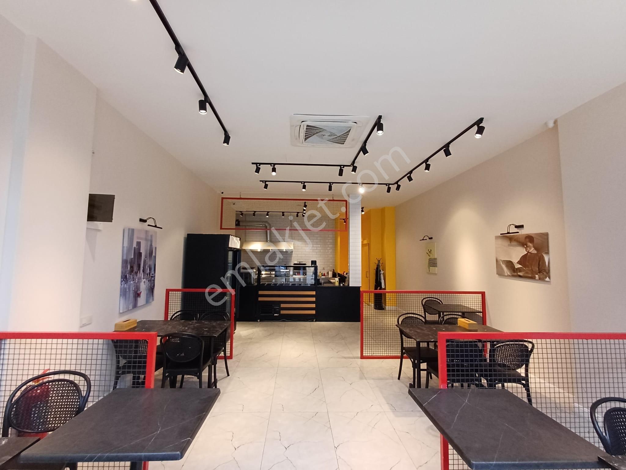 Çekmeköy Hastanesi Arkasında, Cadde Üzeri, Ön Kullanımlı Dükkan - Görsel 8