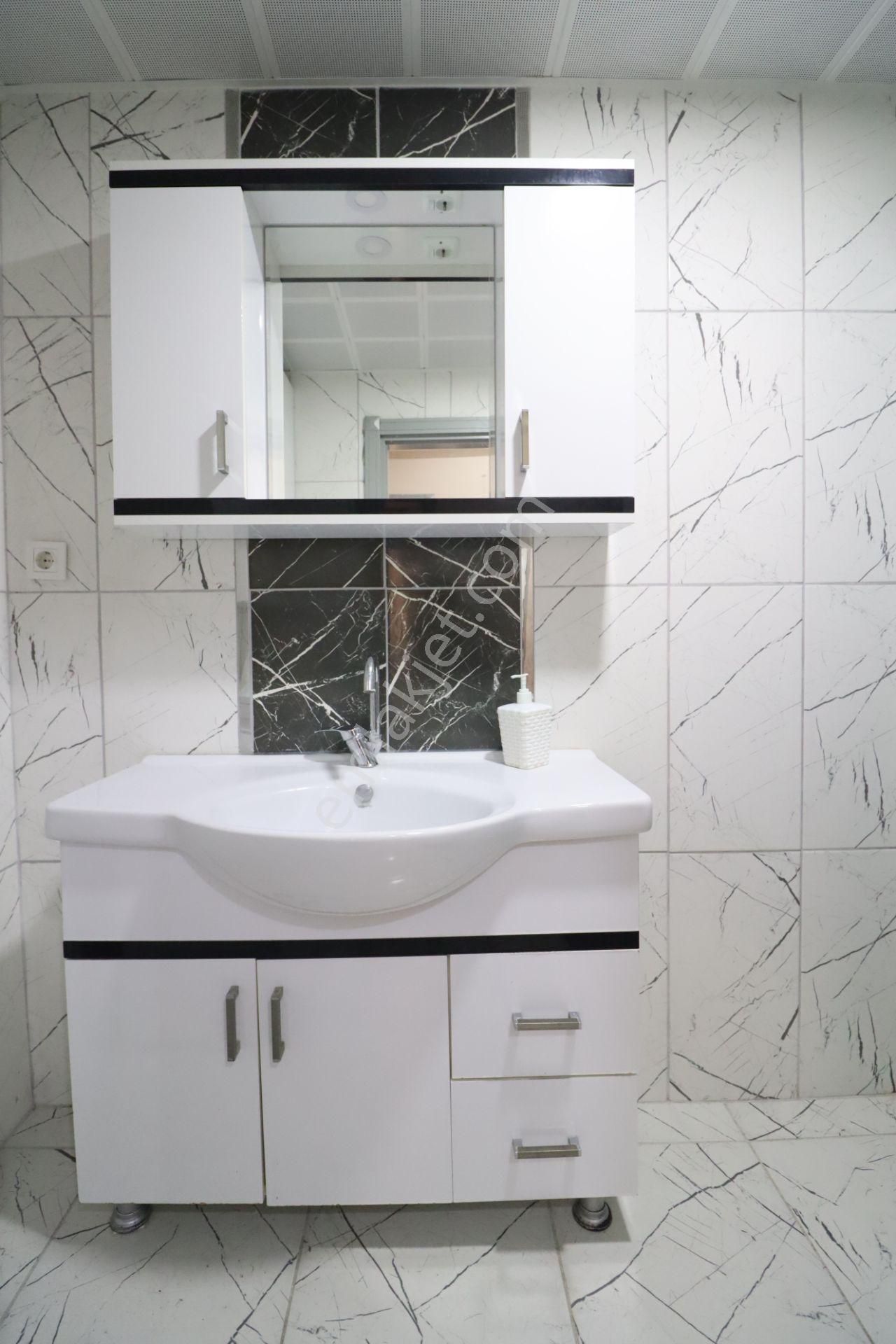 Türk Emlak'tan Uluç Mah.'nde Merkezi Konumda 2+1 Satılık Daire - Görsel 12