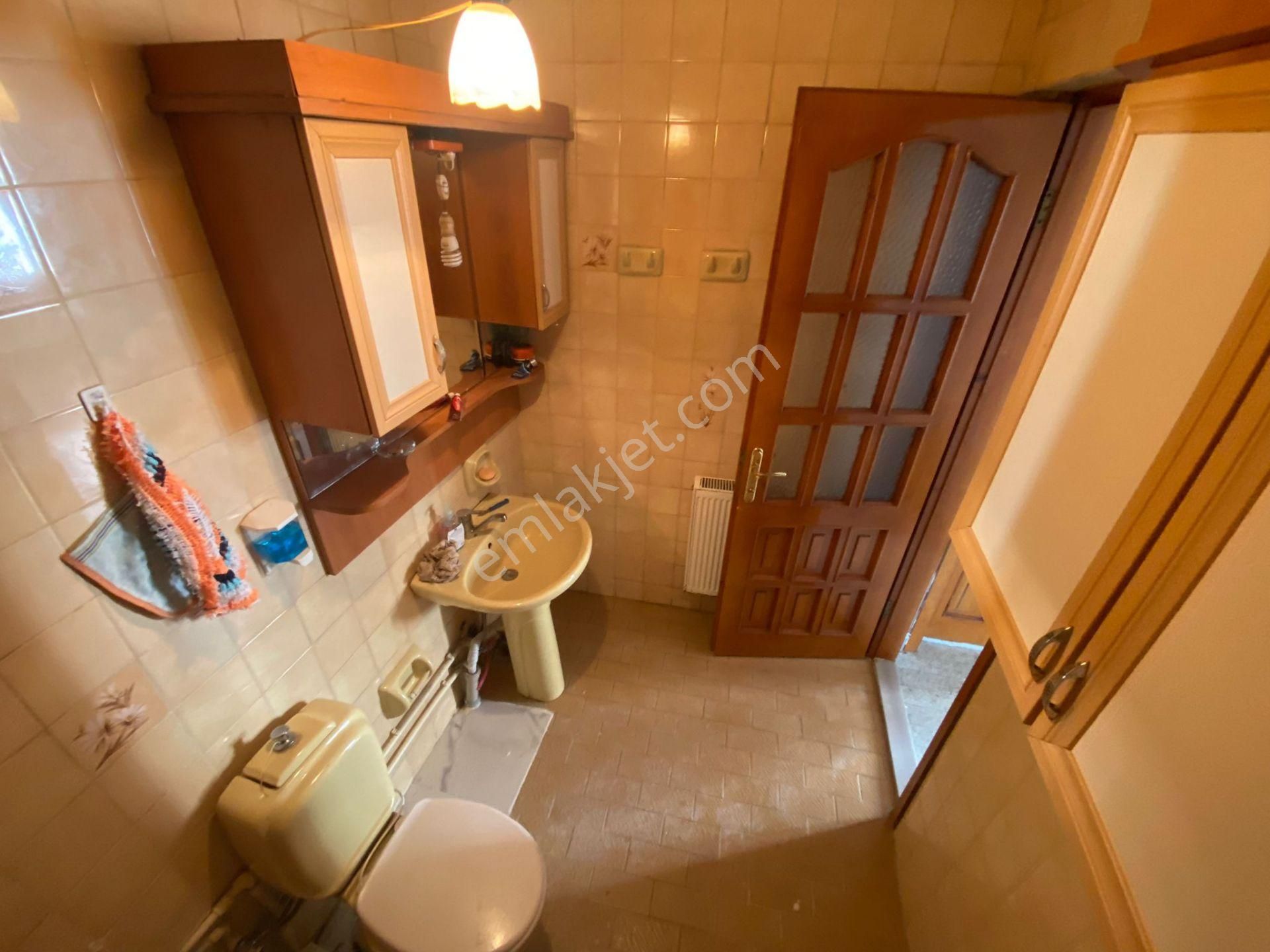 İstanbul House'dan Bahçelievler'de Merkezi Konumda 3+1 Daire - Görsel 16