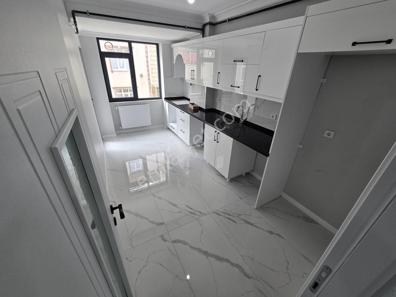 Pusula İnş.tan Esentepe Mah Cadeye Yakın 120m2 3+1 1kat Daire - Görsel 17