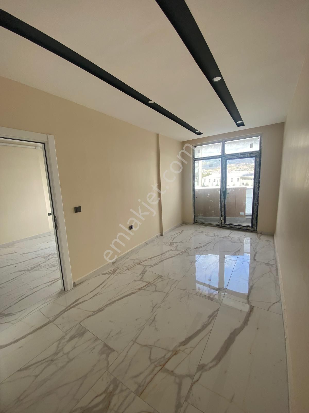 Tokat Metkez Yenimahallede 1+1 Satılık Daire - Görsel 6