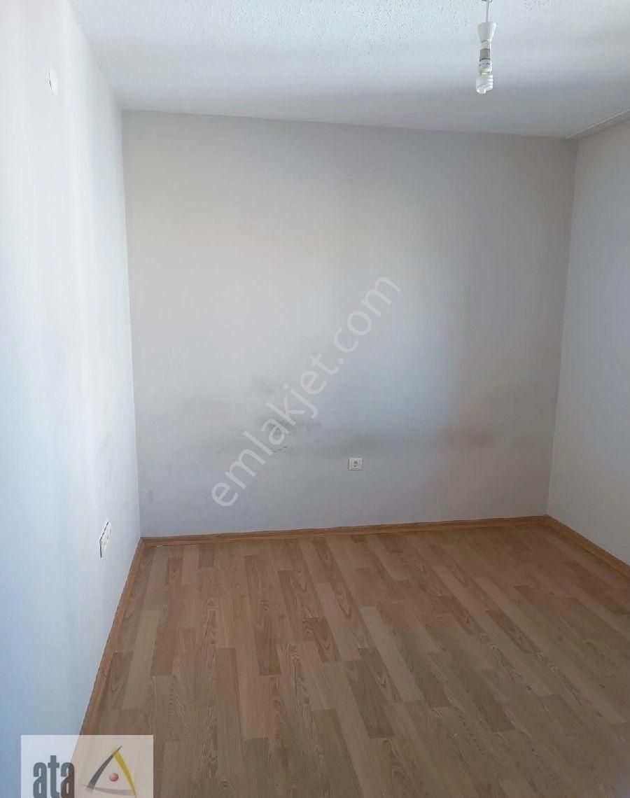 Yapracık 13 Üncü Bölgede 8. Katda Ferah 3+1 - Görsel 3