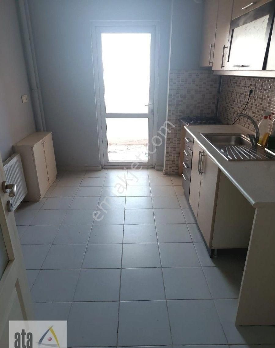 Yapracık 13 Üncü Bölgede 8. Katda Ferah 3+1 - Görsel 5