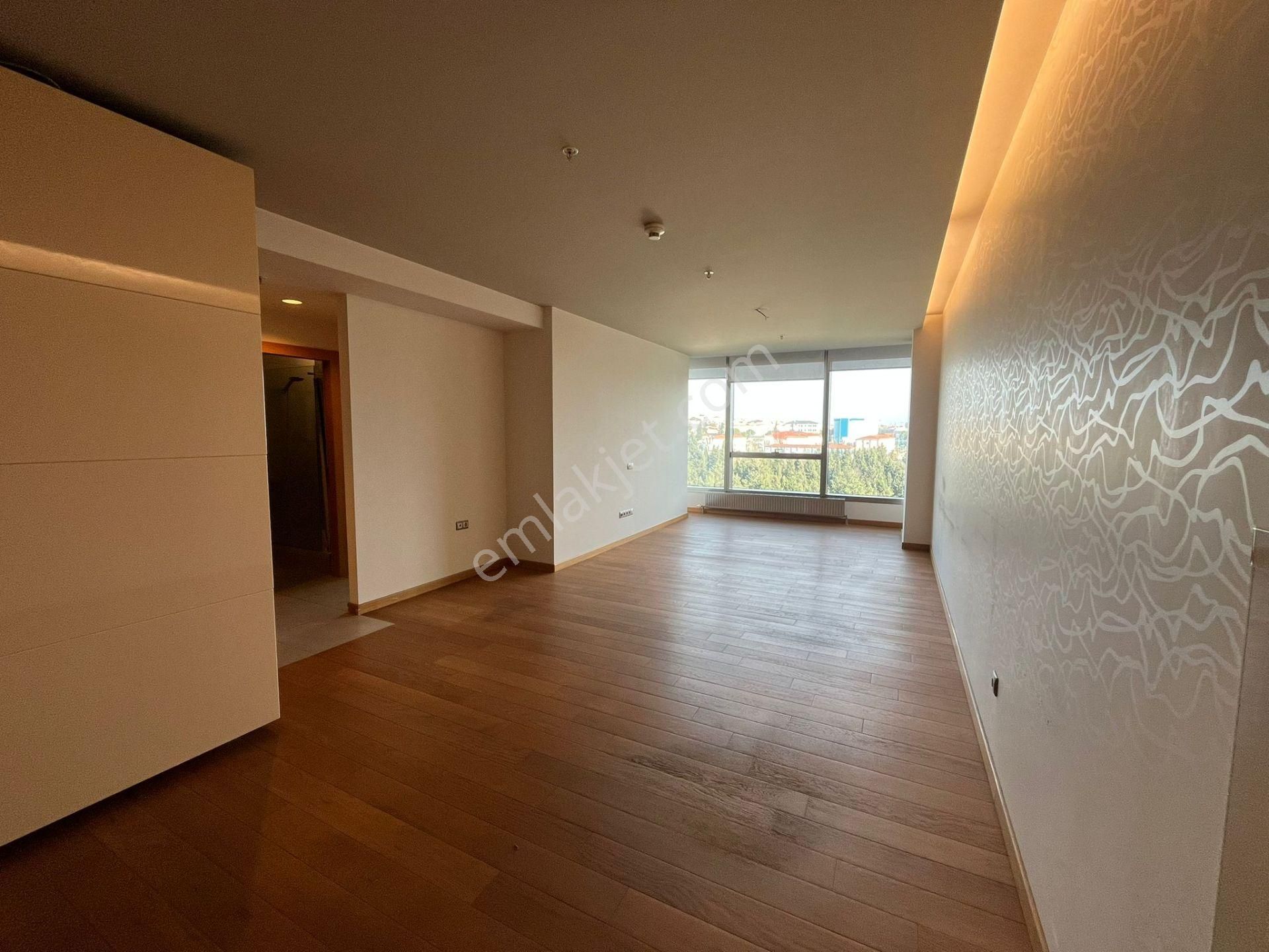 Nish İstanbul 10. Kat 1+1 Kiralık Ofis - Görsel 13