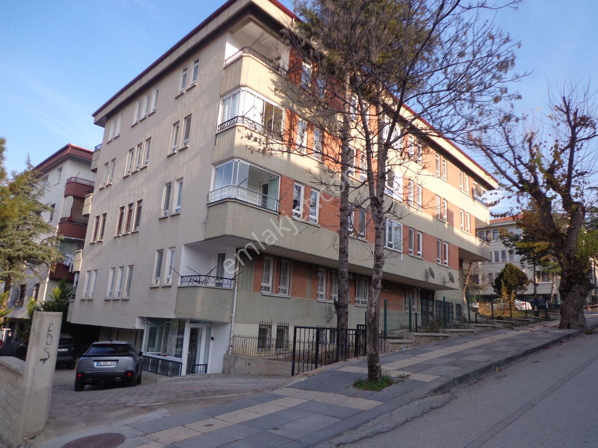 Sokullu Şeftali Sokak'ta Yapılı Bahçe Katı 2+1 - Görsel 35