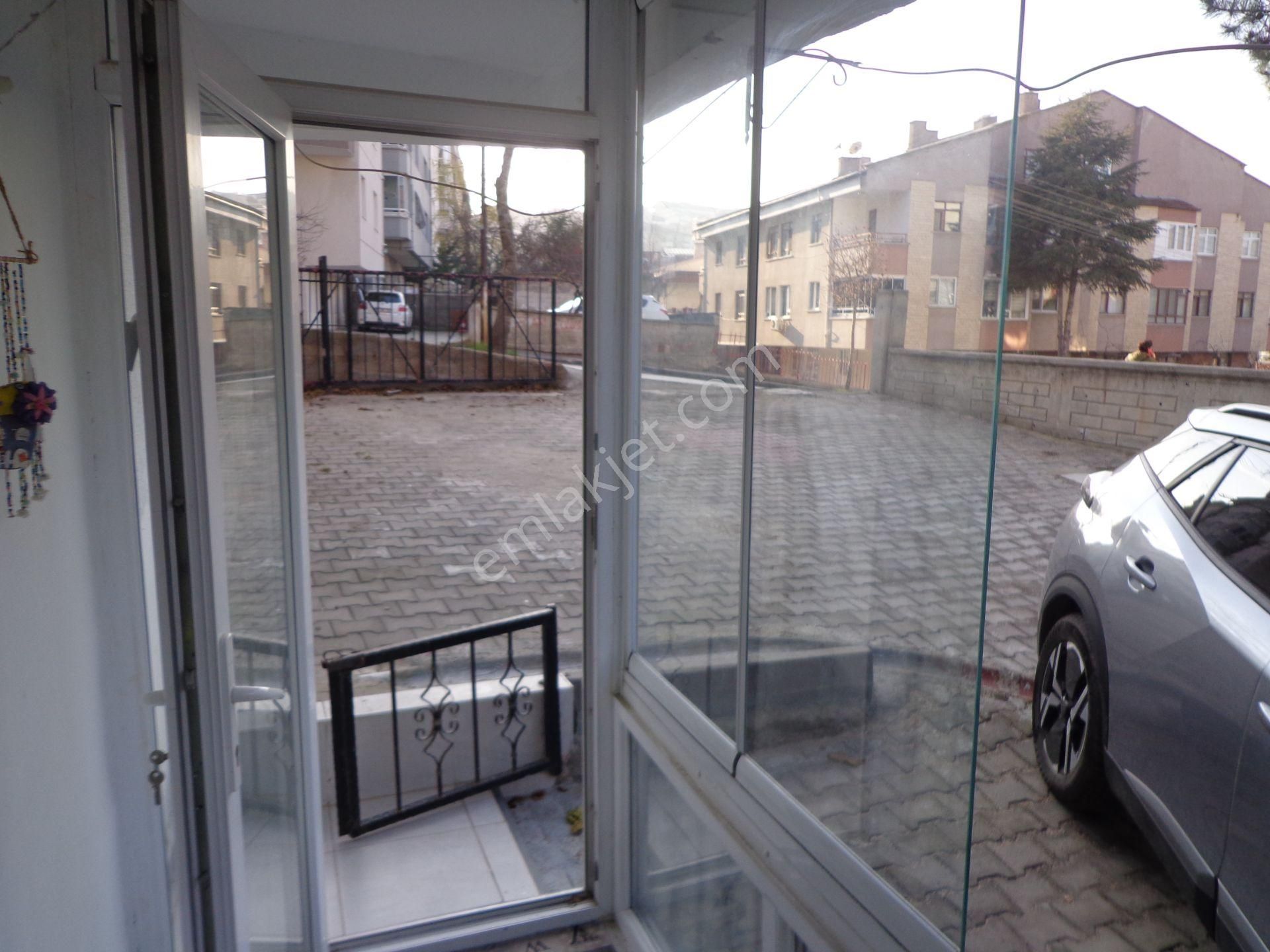 Sokullu Şeftali Sokak'ta Yapılı Bahçe Katı 2+1 - Görsel 30