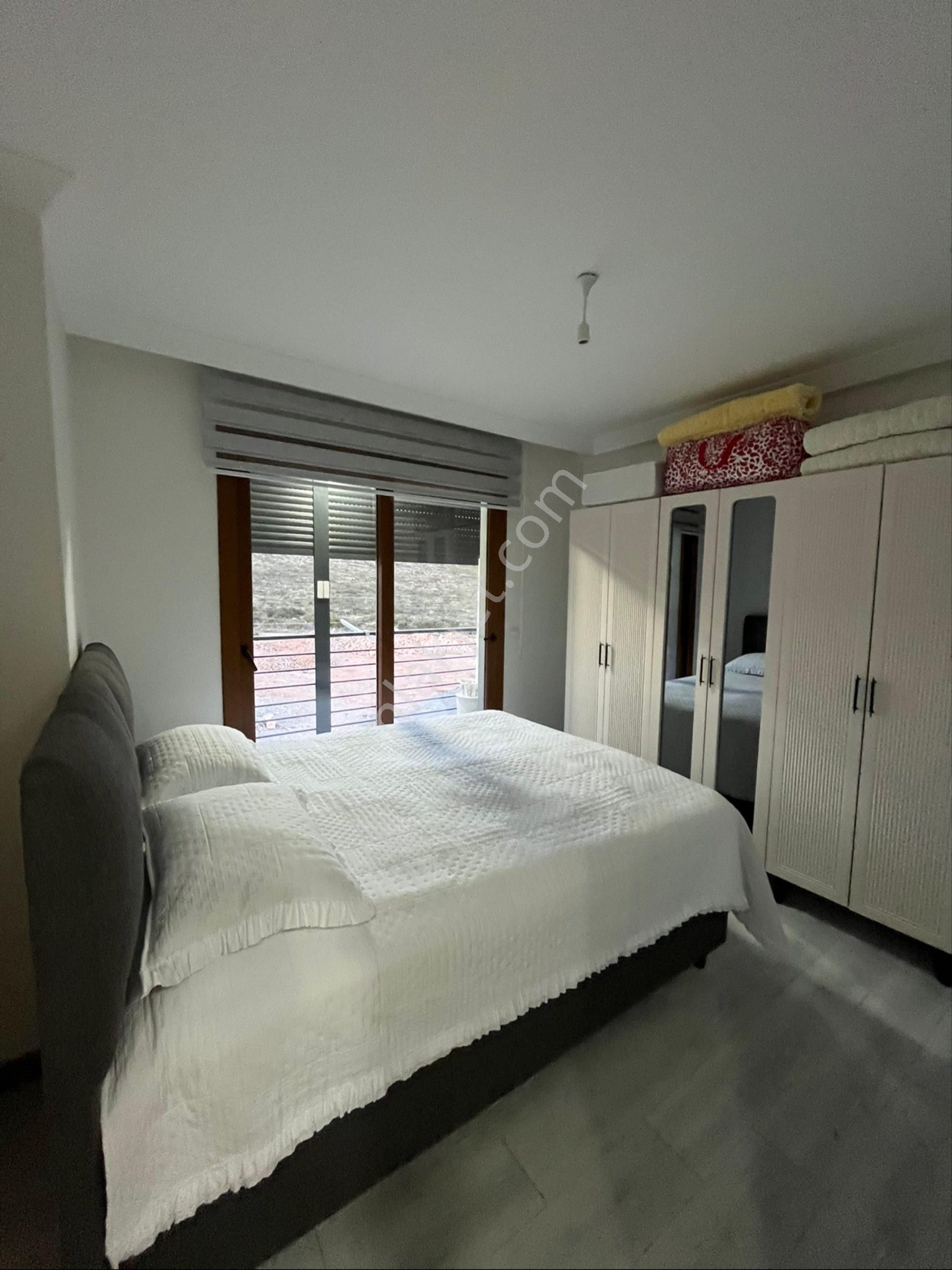 Cumhuriyet Mahallesi’nde Full Eşyalı, Sıfır, Ön Cephe Manzaralı Daire - Görsel 17