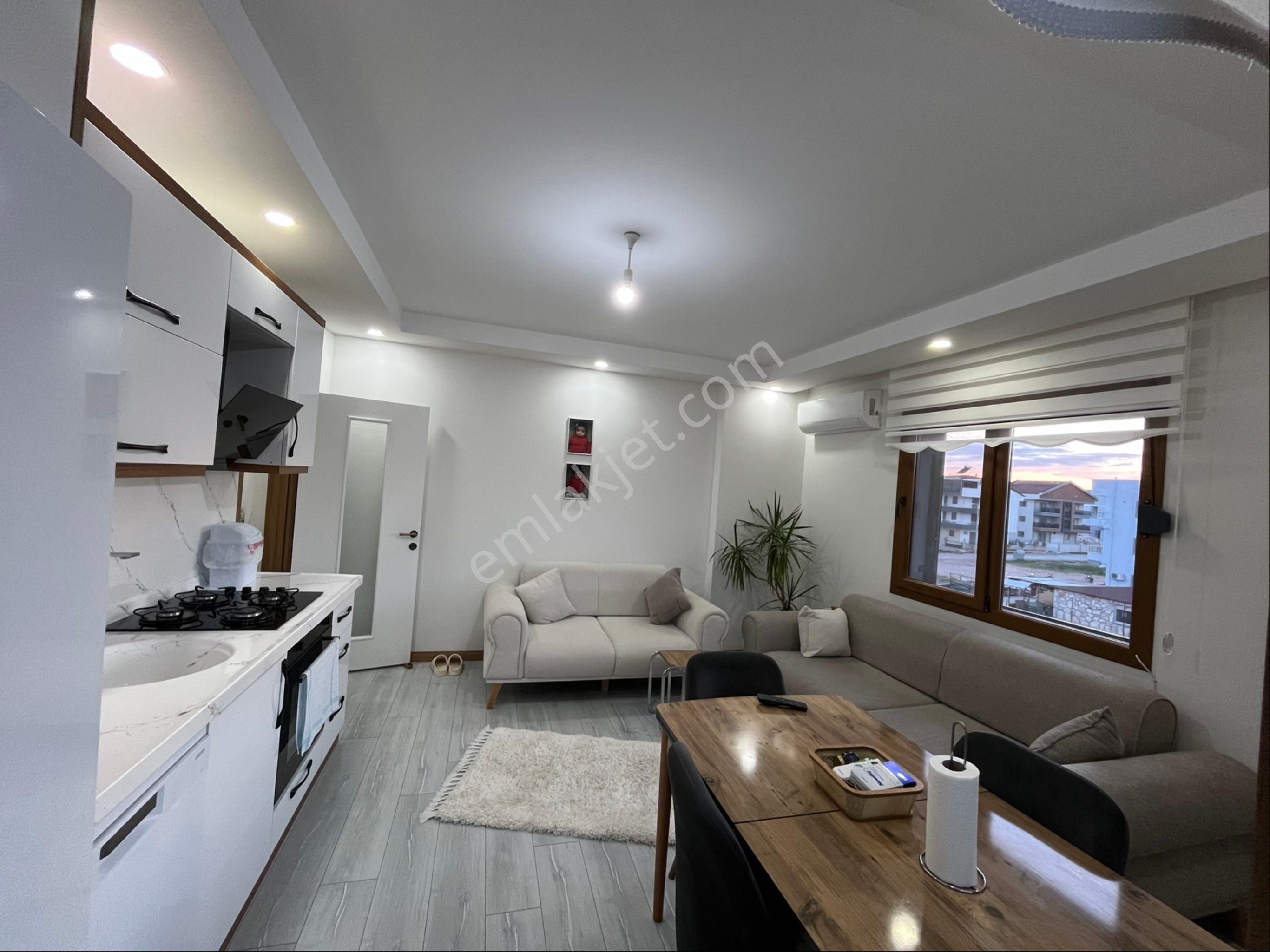 Cumhuriyet Mahallesi’nde Full Eşyalı, Sıfır, Ön Cephe Manzaralı Daire - Görsel 2