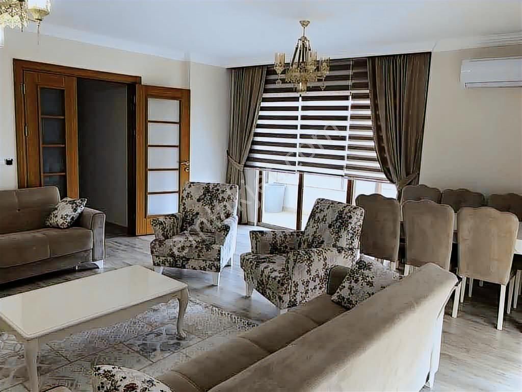 Kaşüstü Mah.'de Satılık 3+1 Eşyalı Daire - Görsel 14