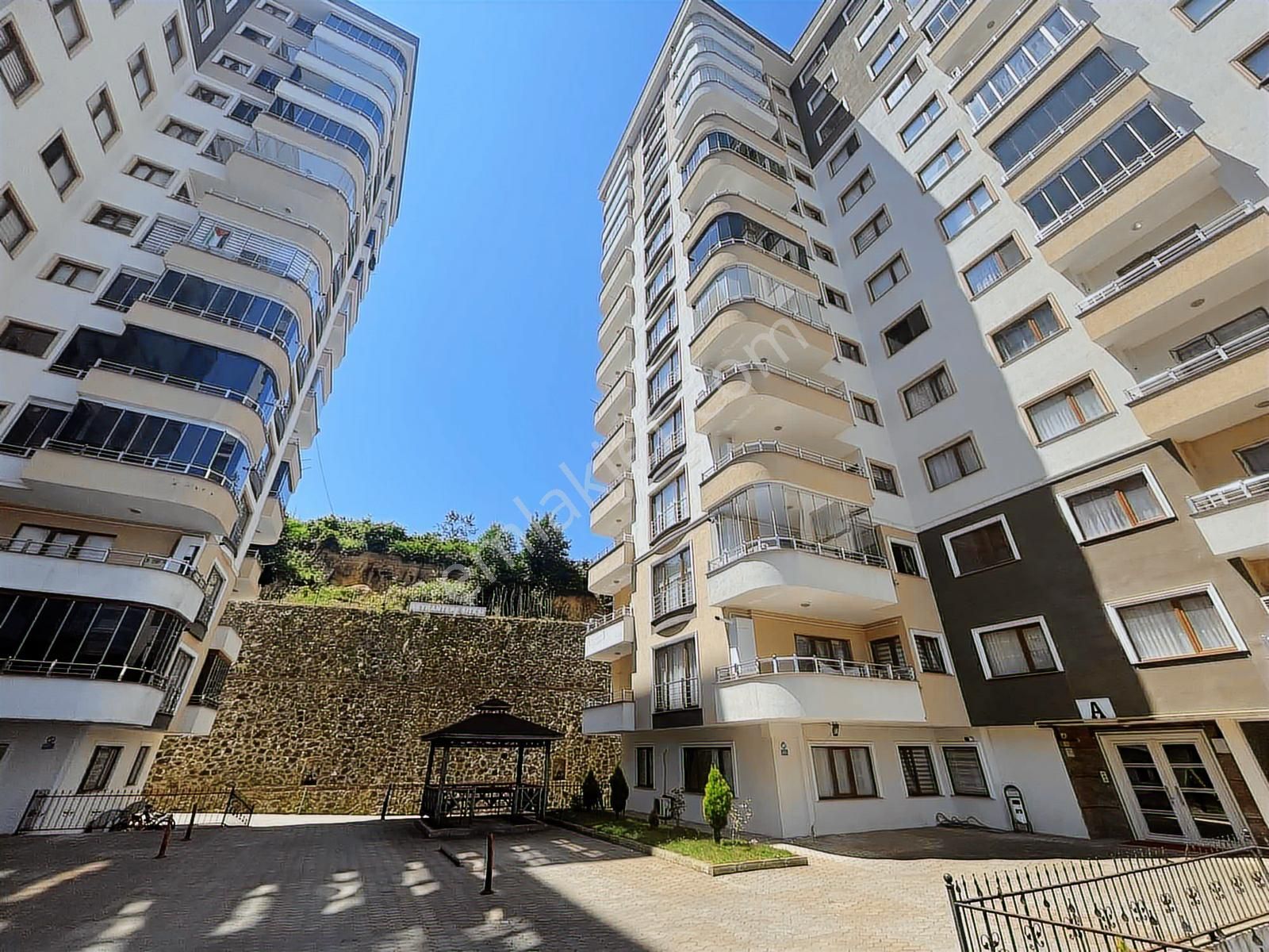 Kaşüstü Mah.'de Satılık 3+1 Eşyalı Daire - Görsel 26