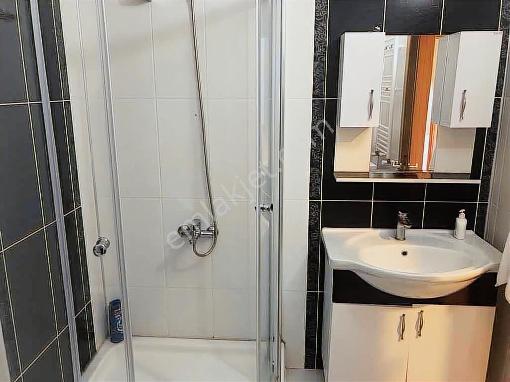 Kaşüstü Mah.'de Satılık 3+1 Eşyalı Daire - Görsel 6