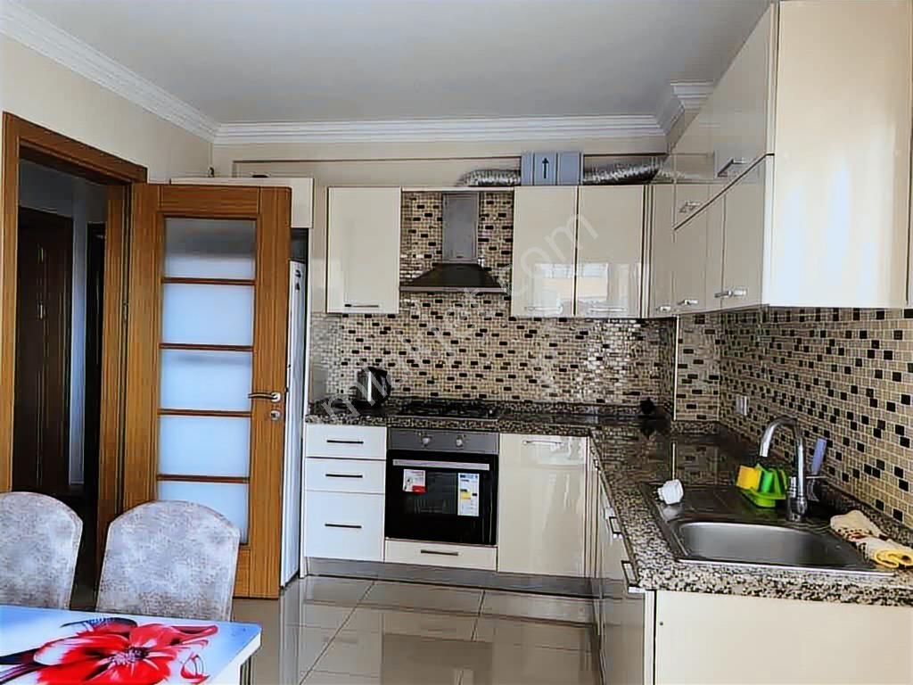 Kaşüstü Mah.'de Satılık 3+1 Eşyalı Daire - Görsel 9
