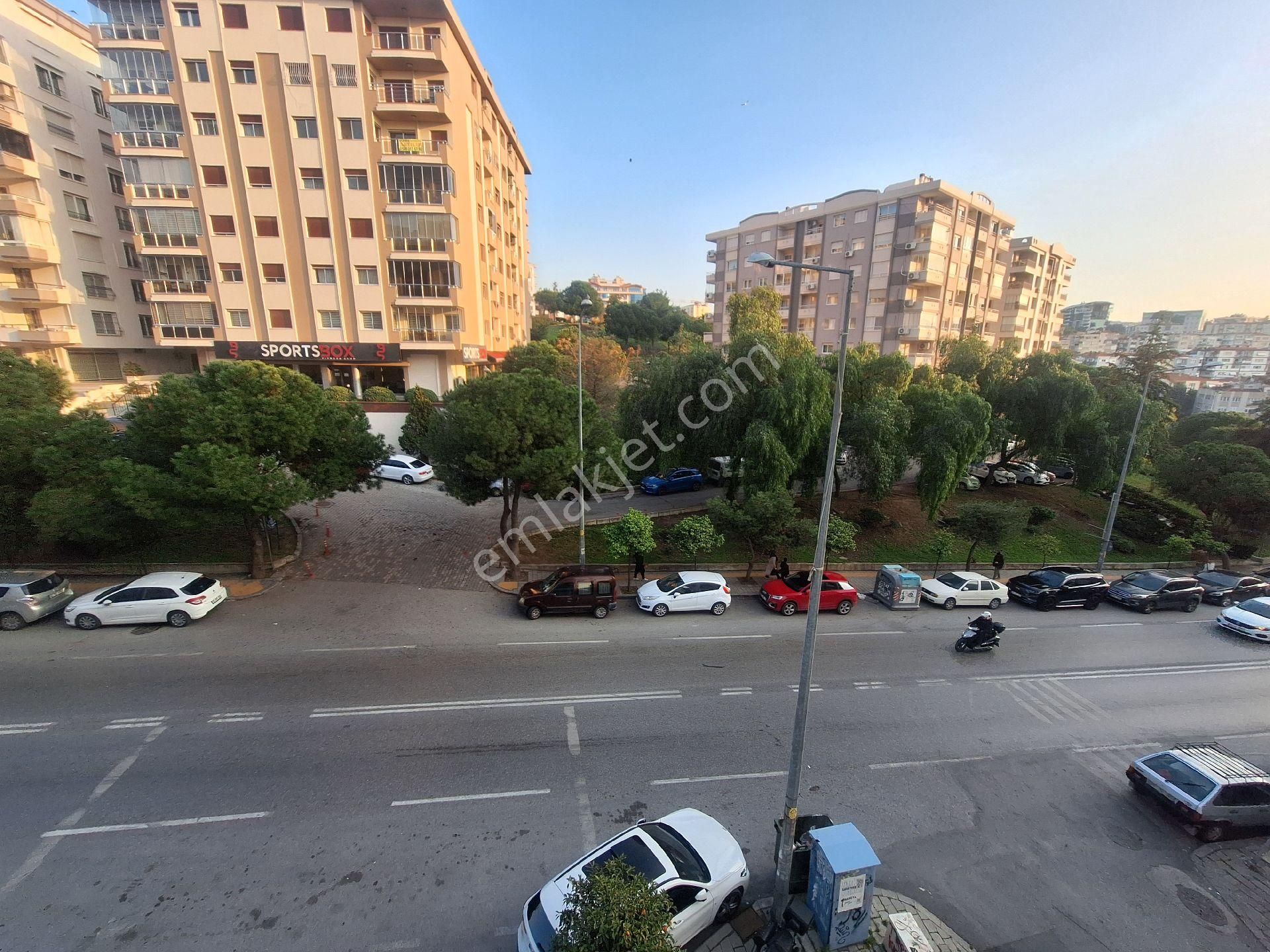 Hatay Göztepe De İnönü Cadde Üzeri 3+1 Köşe Bakımlı Asansörlü Dahil - Görsel 8